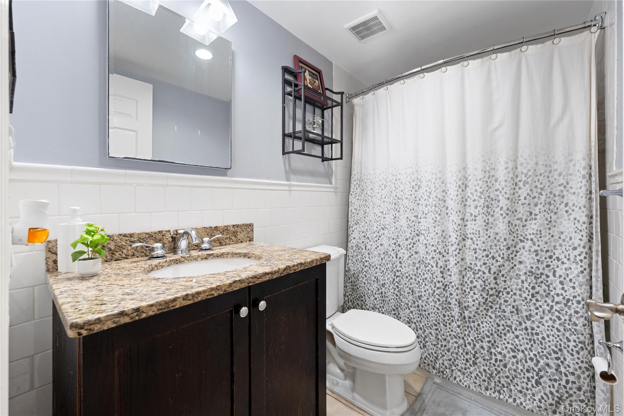 9452 Magnolia Court, Unit 1B photo 11