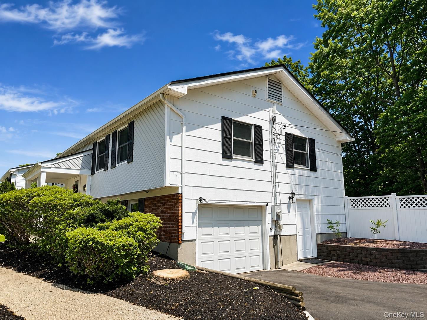 27 Wedgewood Drive – For Sale photo 4