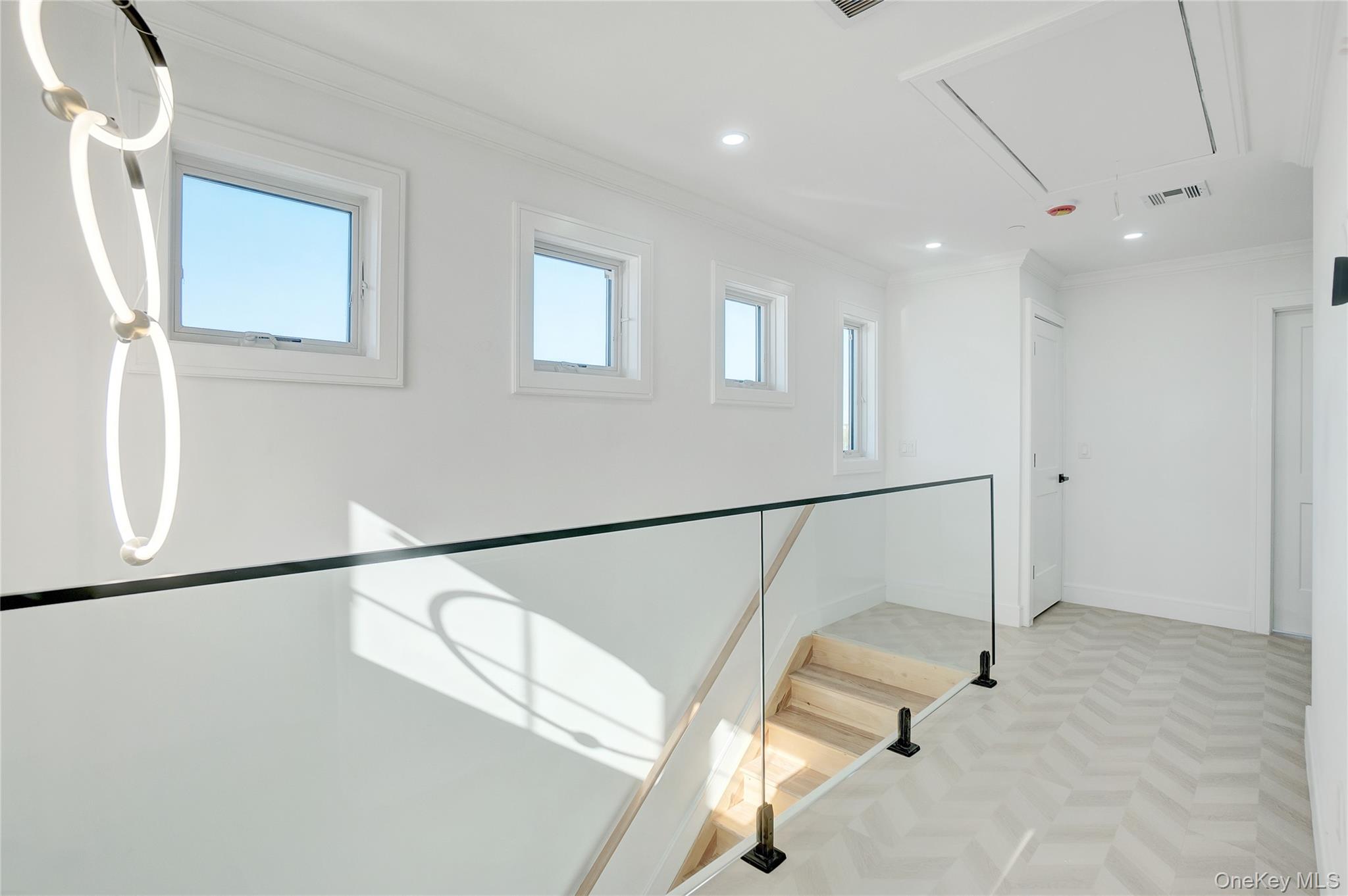 14 James Street – For Sale photo 14