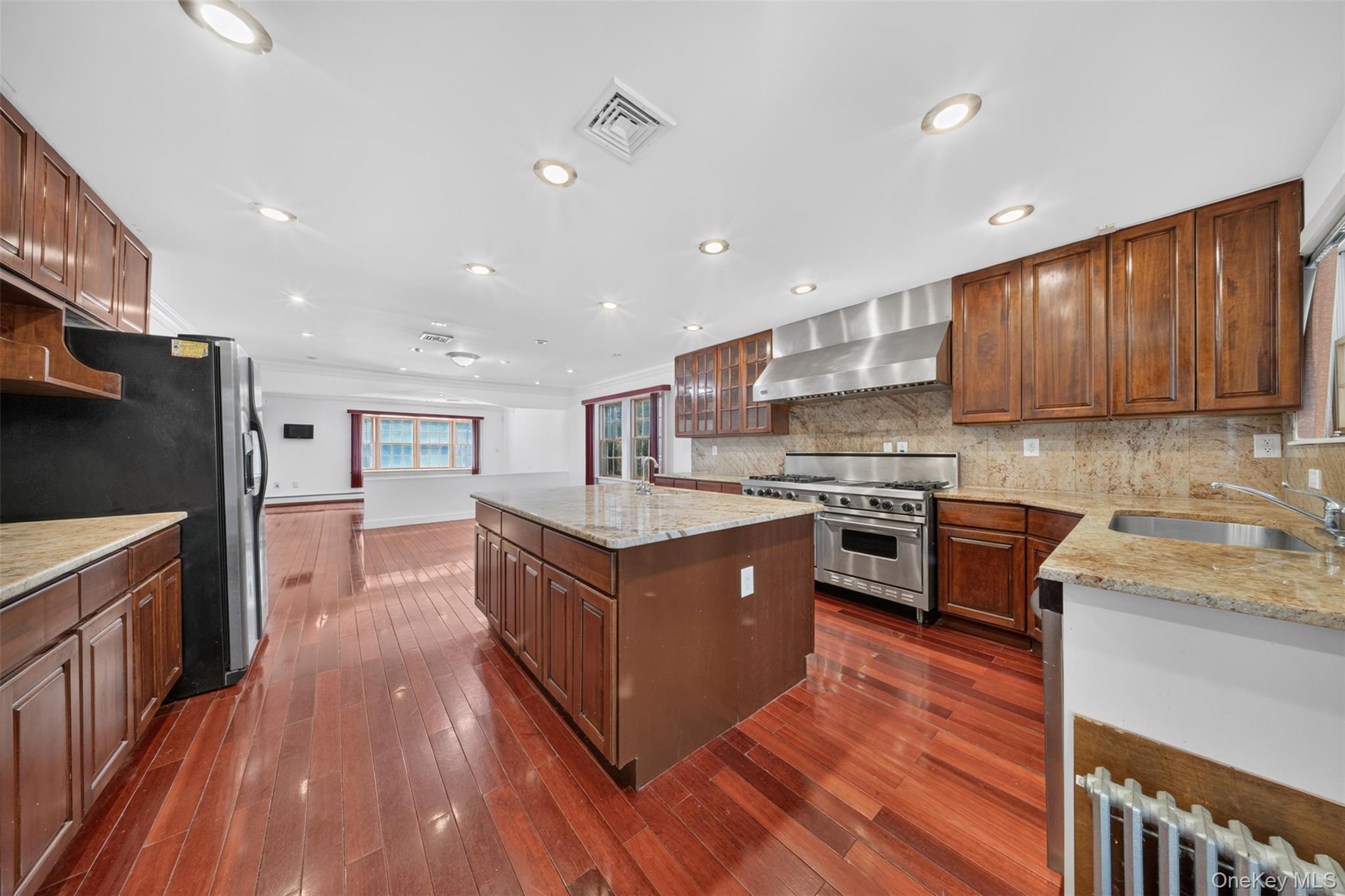 45 Yennicock Avenue – For Sale photo 14