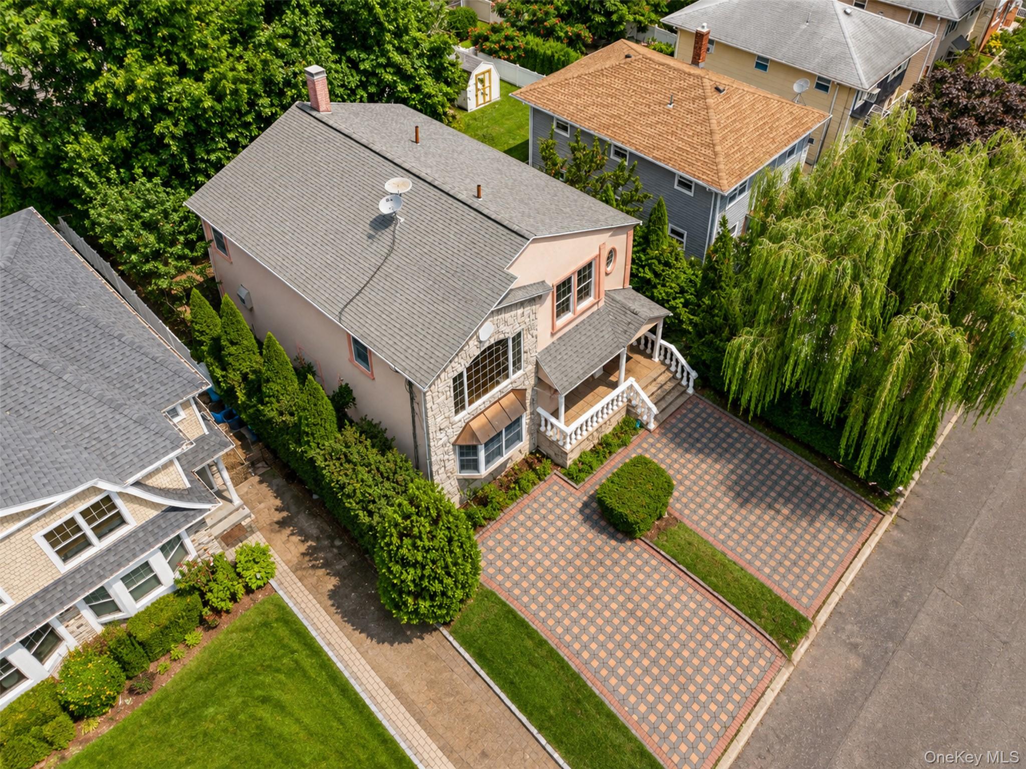 45 Yennicock Avenue – For Sale photo 38