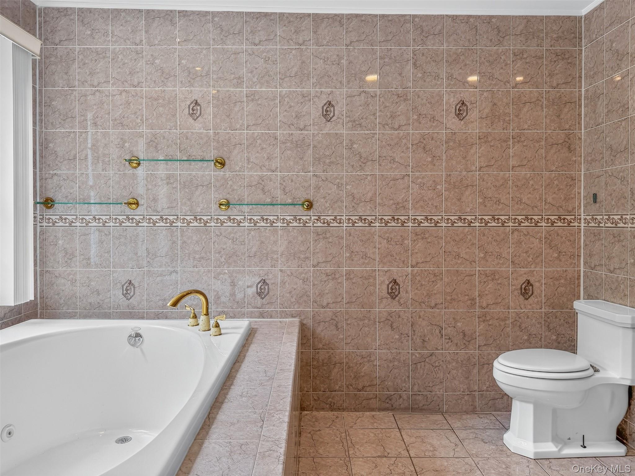 45 Yennicock Avenue – For Sale photo 27