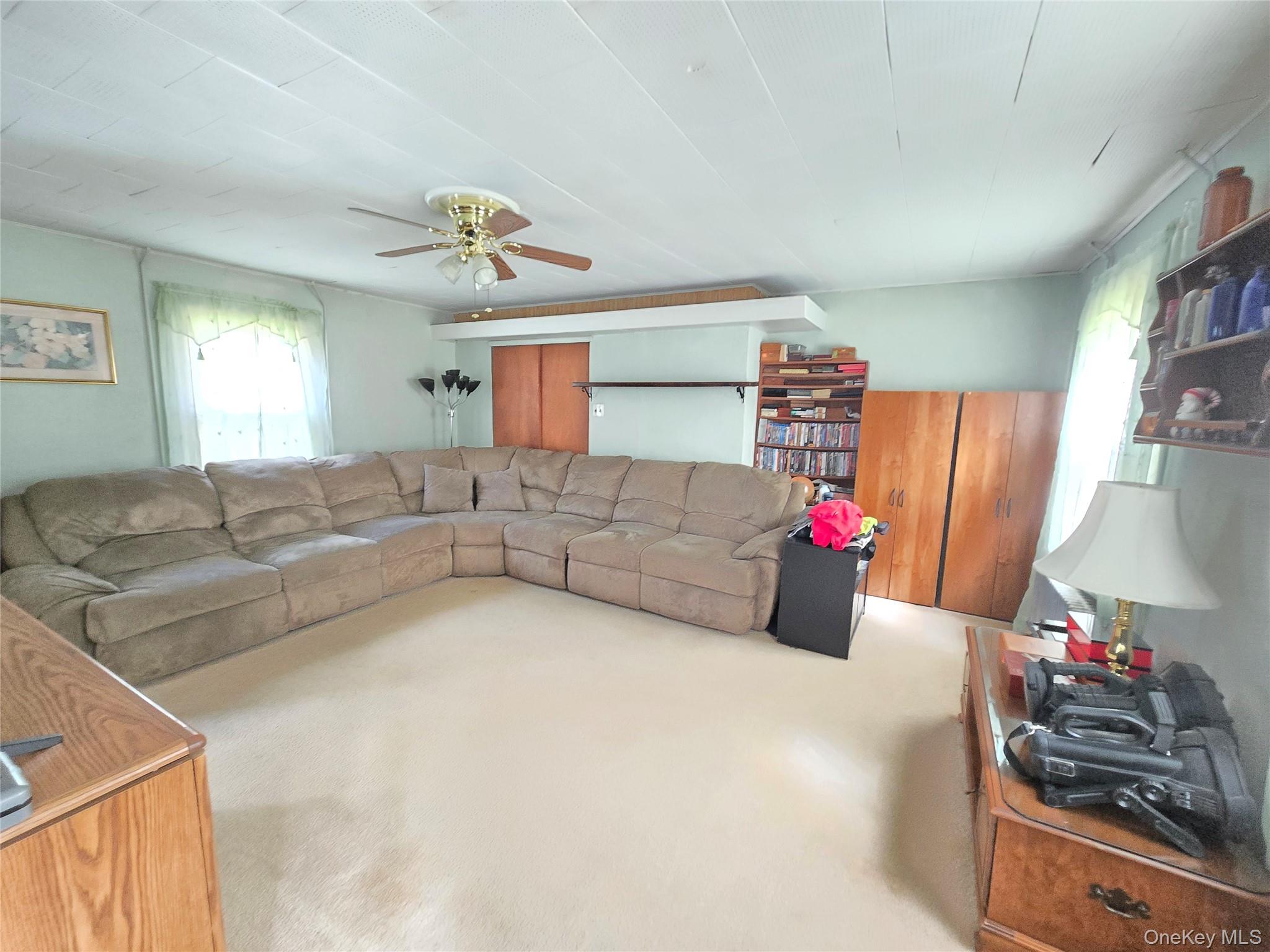 89 5th Avenue – For Sale photo 4