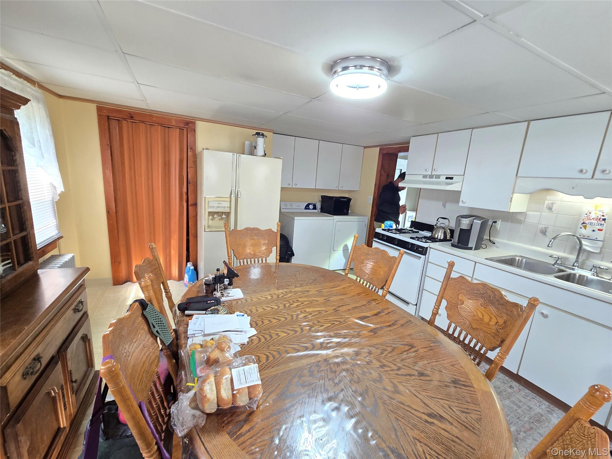 89 5th Avenue – For Sale photo 6