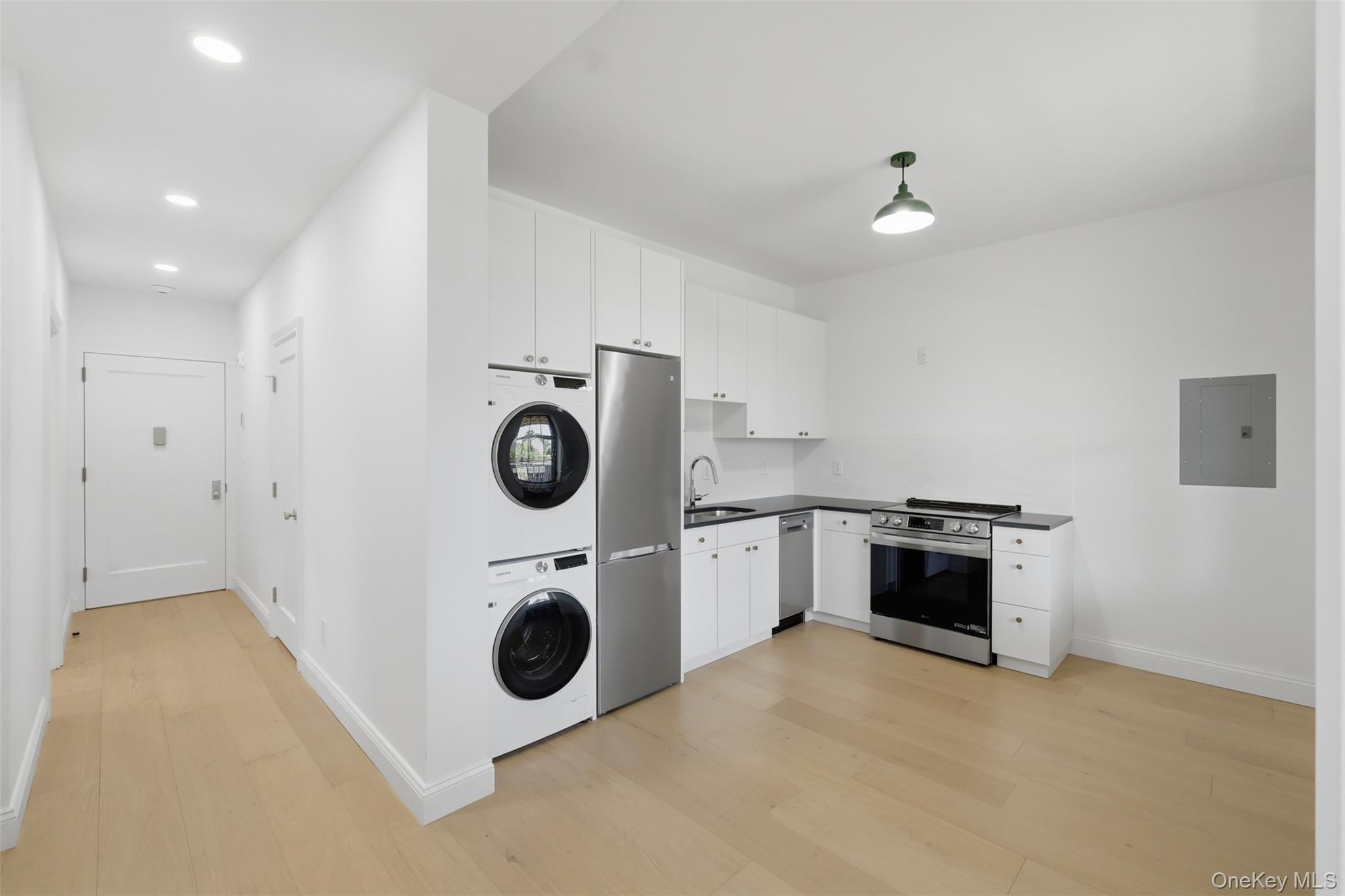 201 Main Street, Unit 2 photo 15