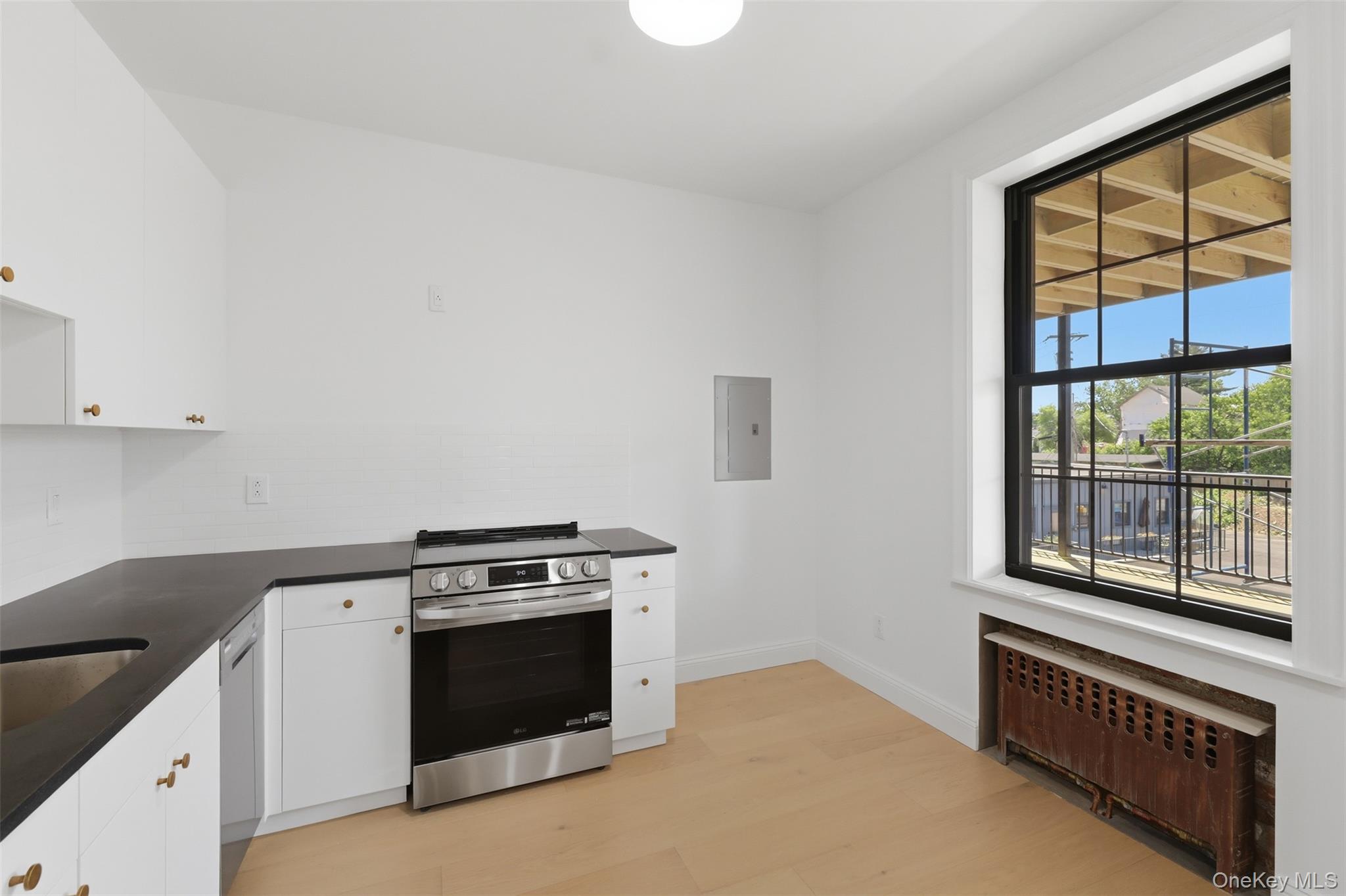 201 Main Street, Unit 2 photo 18