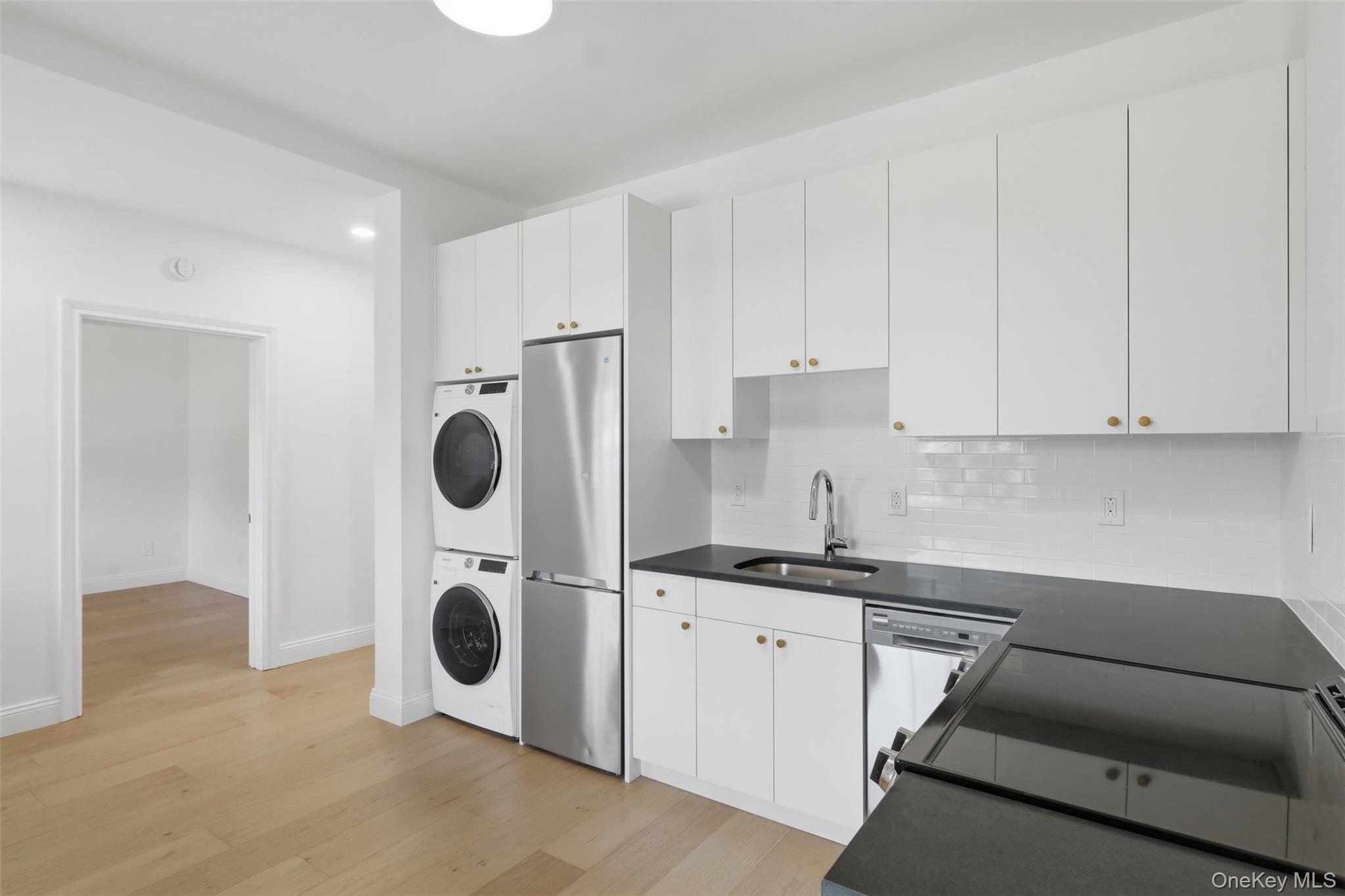 201 Main Street, Unit 2 photo 14