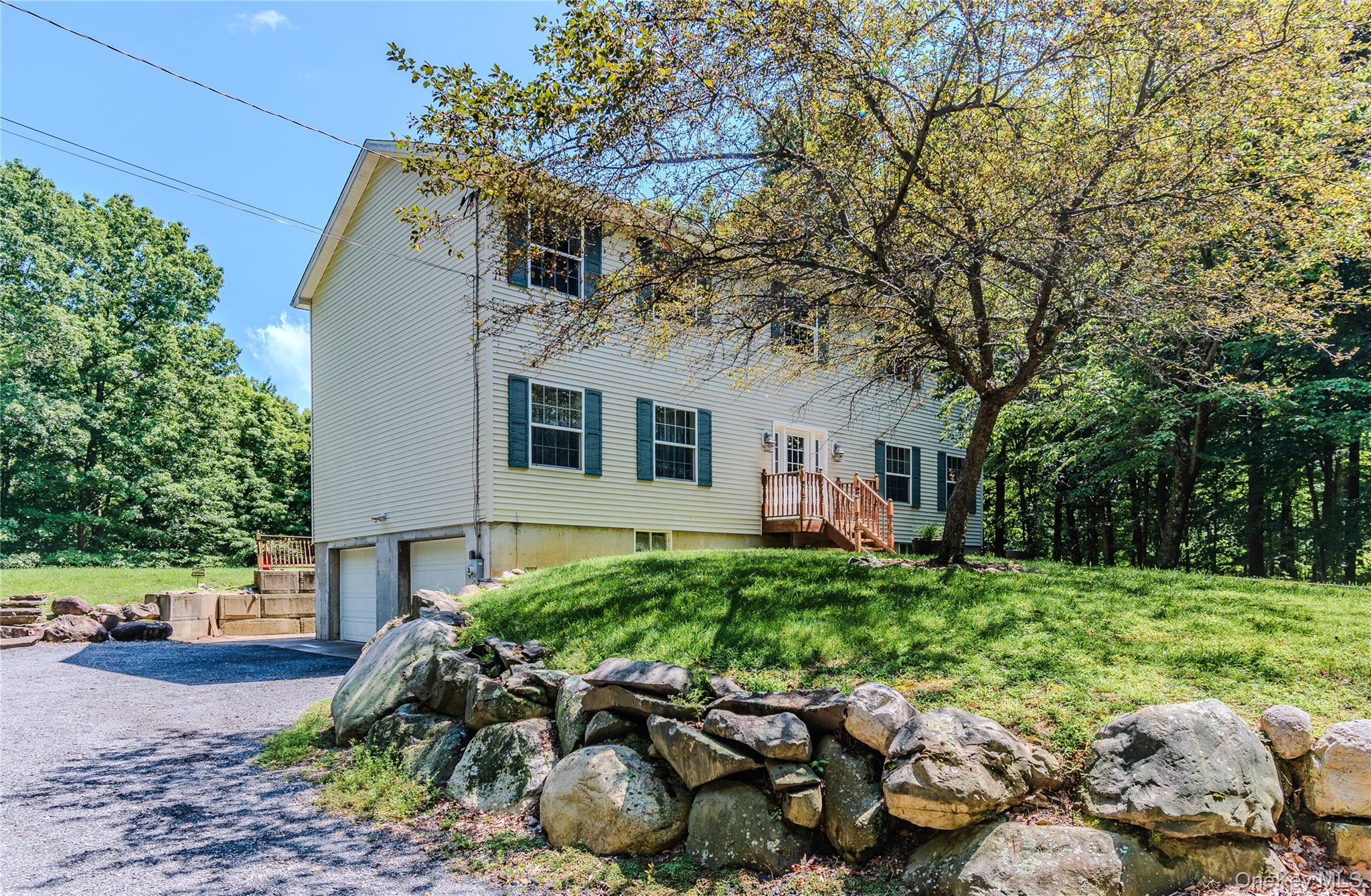 276 Spruce Road – For Sale