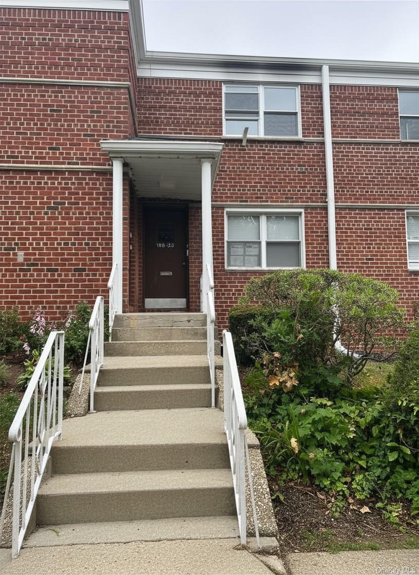 196-23 Dunton Avenue, Unit 2B