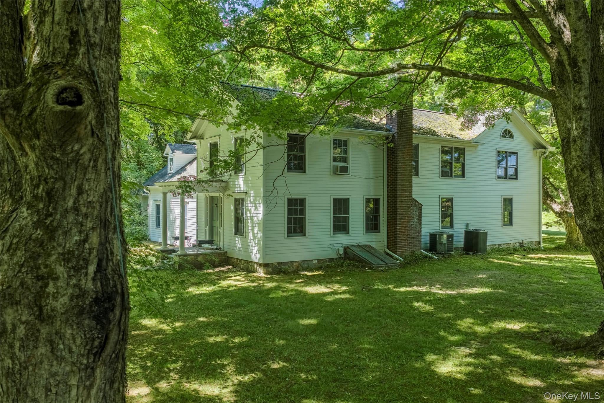 64 S Quaker Hill Road – For Sale photo 4