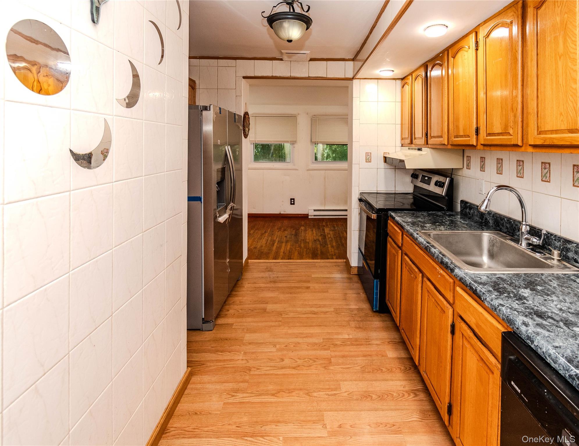 15 Maple Drive – For Sale photo 17