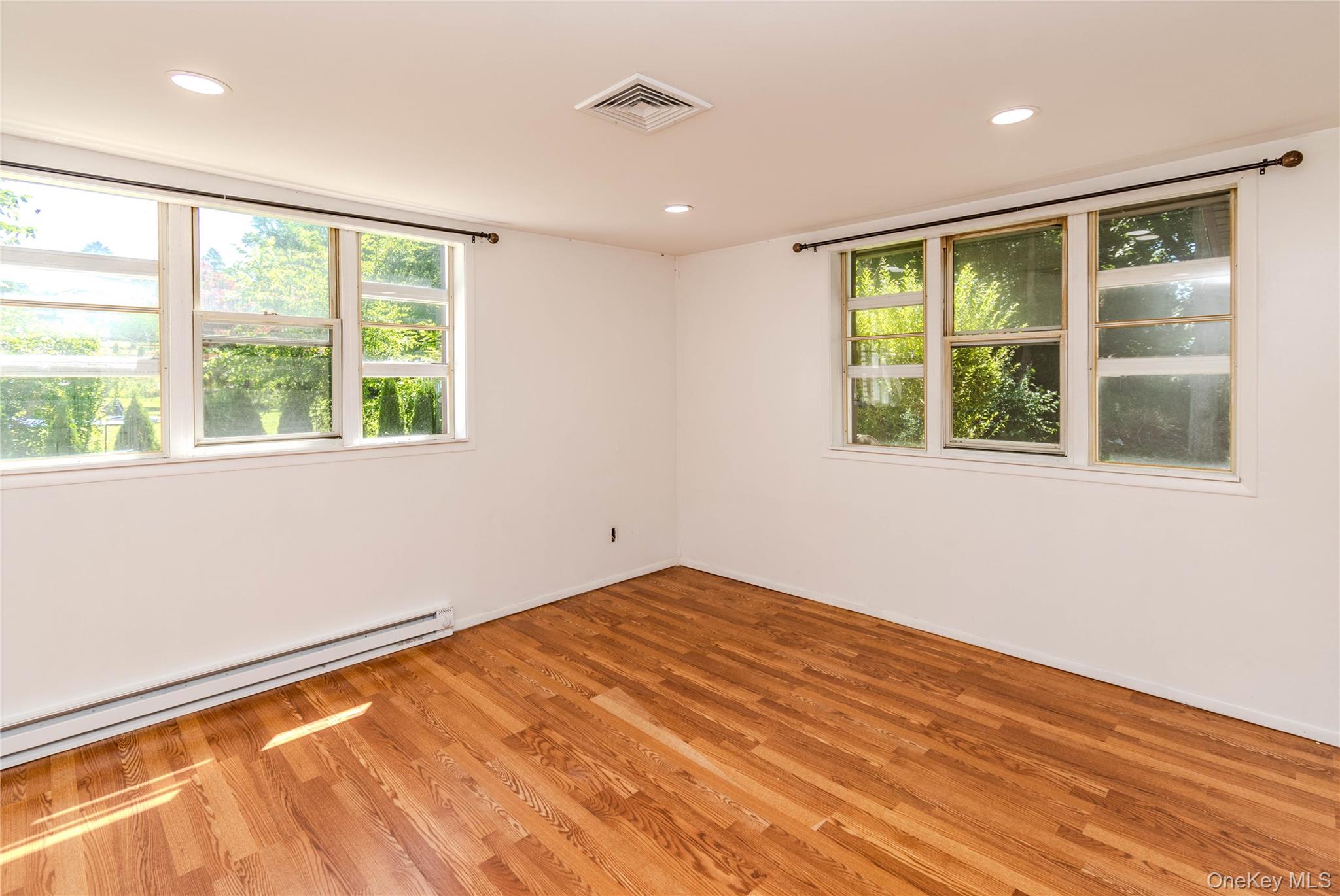 15 Maple Drive – For Sale photo 24