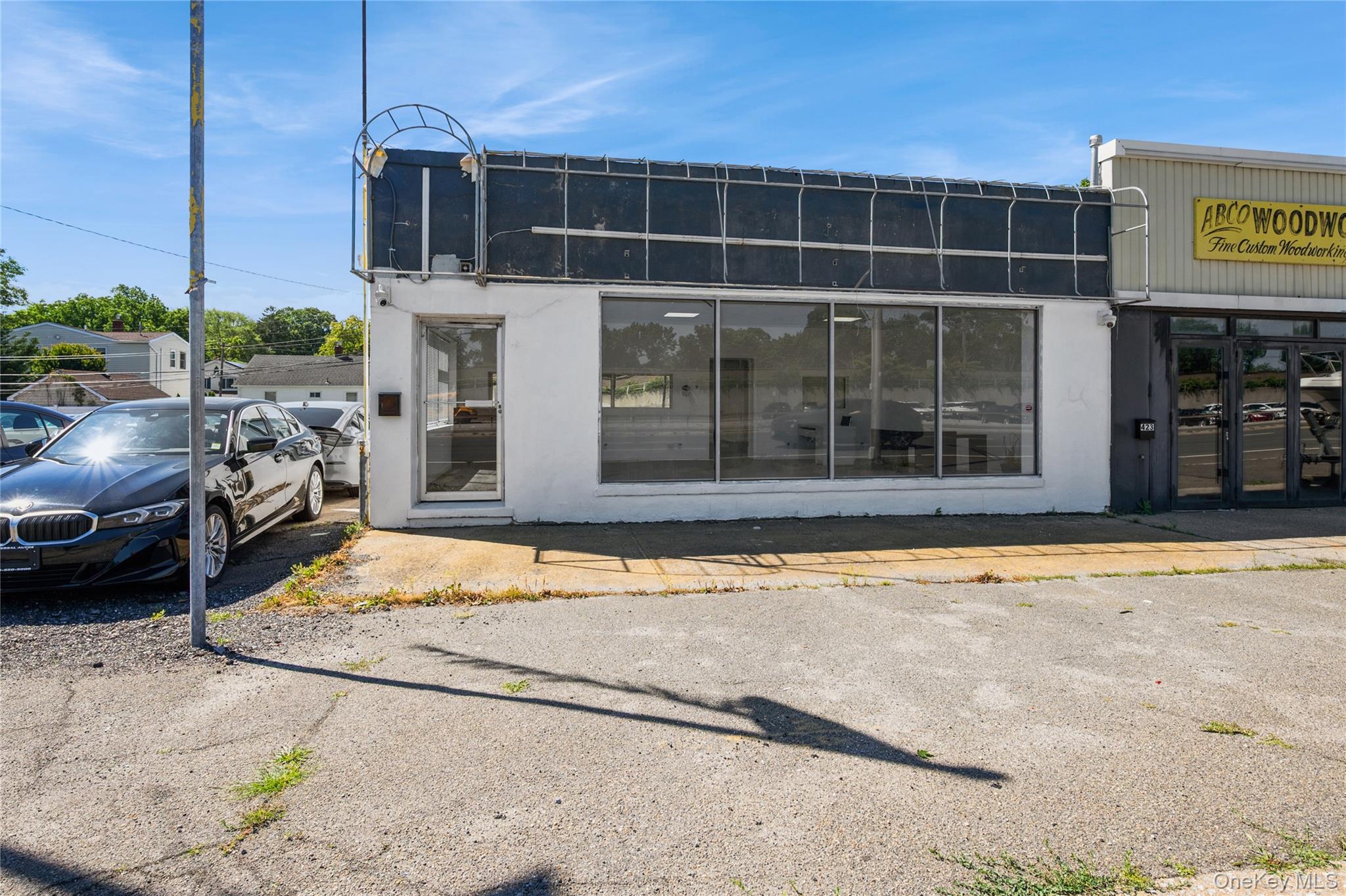 2846 Sunrise Highway – For Sale photo 3