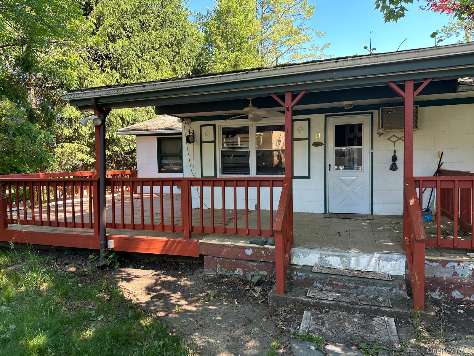 11 Richards Avenue – For Rent photo 4