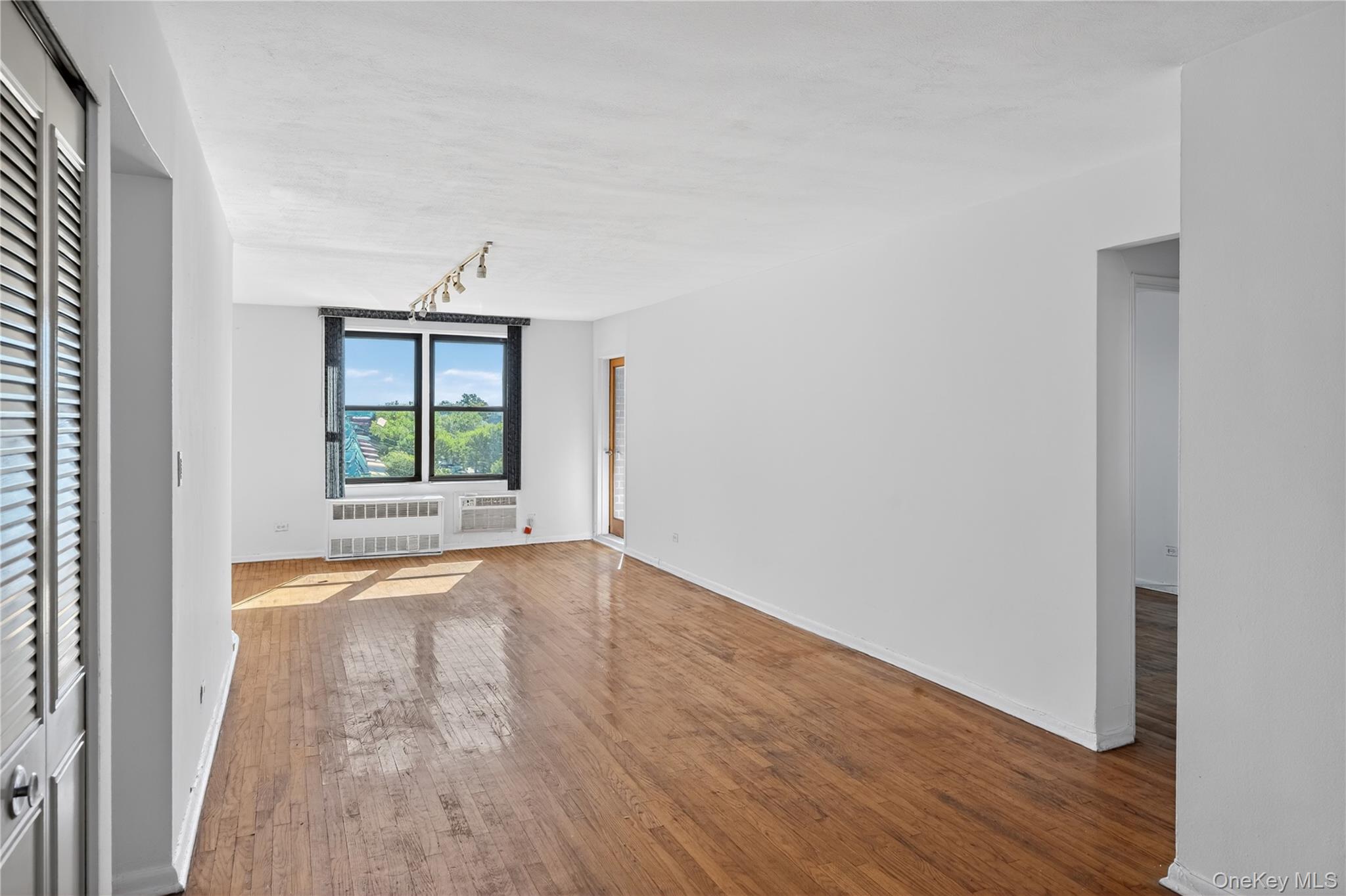 87-10 51st Avenue, Unit 7A photo 7