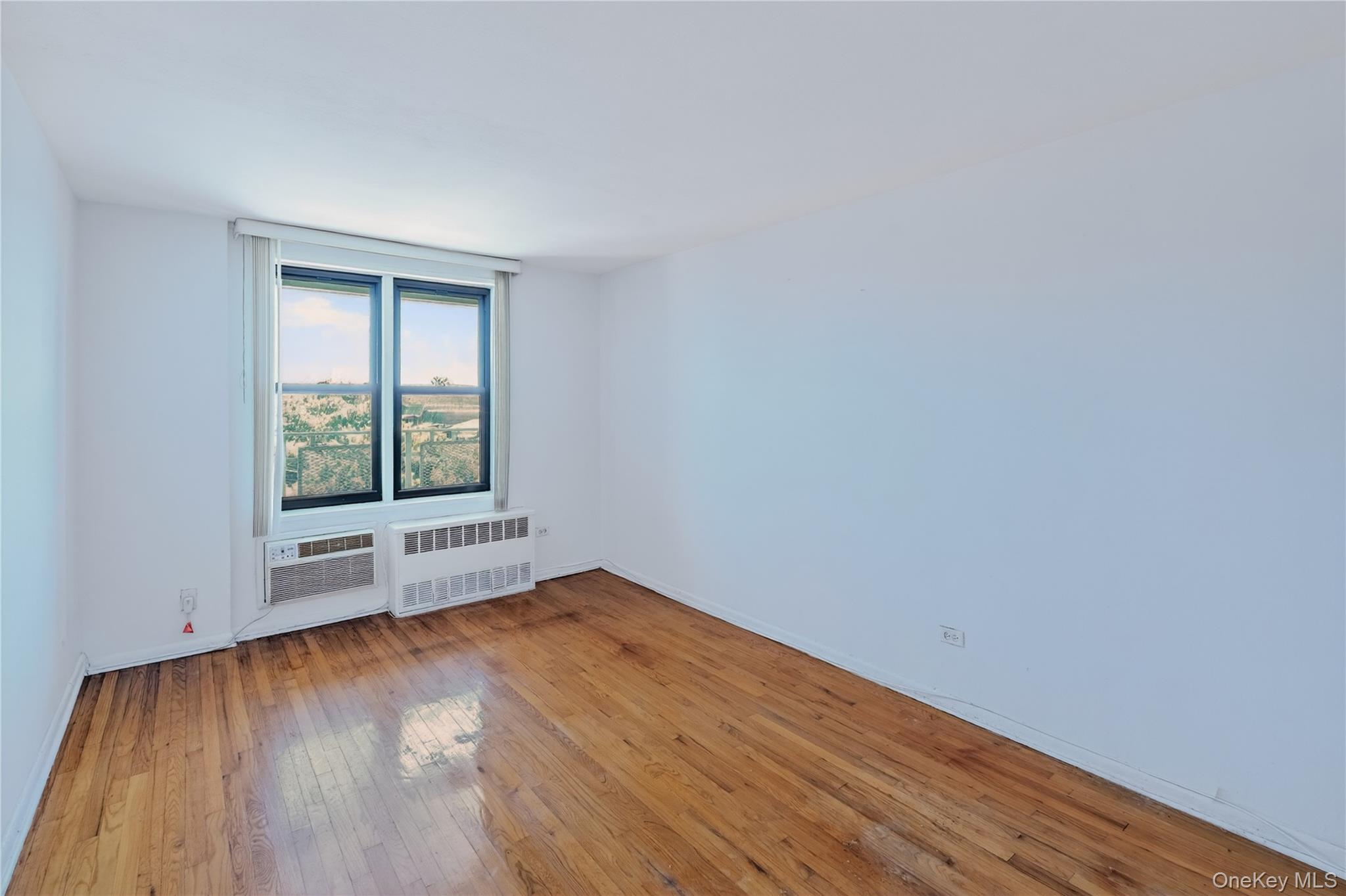 87-10 51st Avenue, Unit 7A photo 17