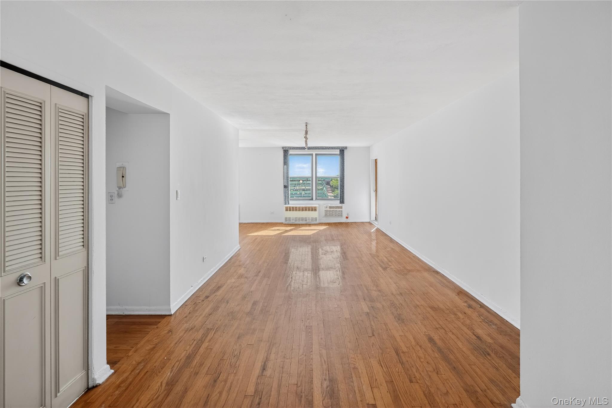 87-10 51st Avenue, Unit 7A photo 4