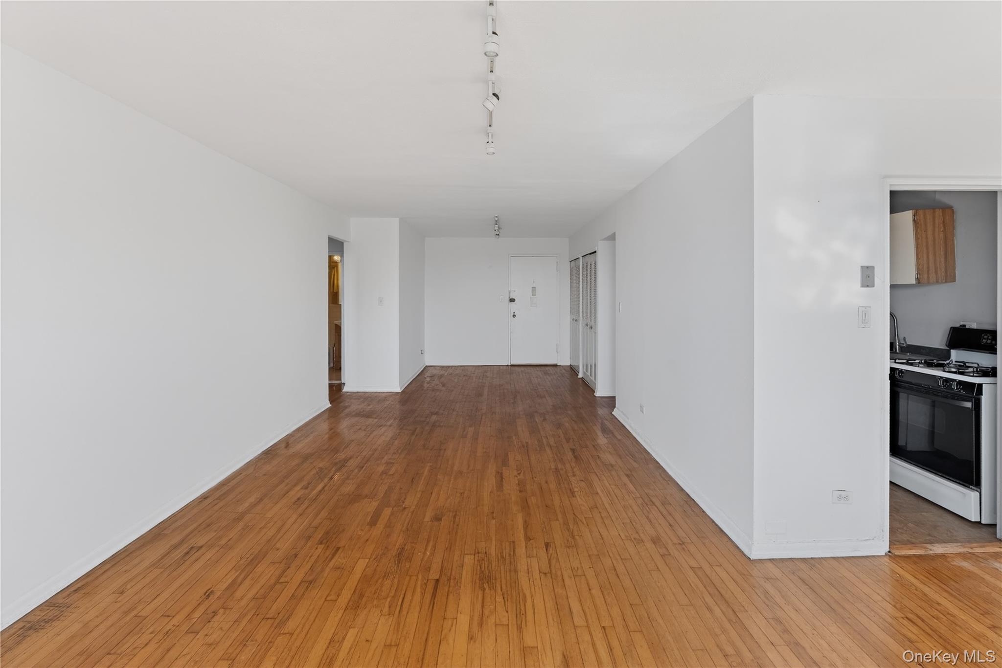 87-10 51st Avenue, Unit 7A photo 10