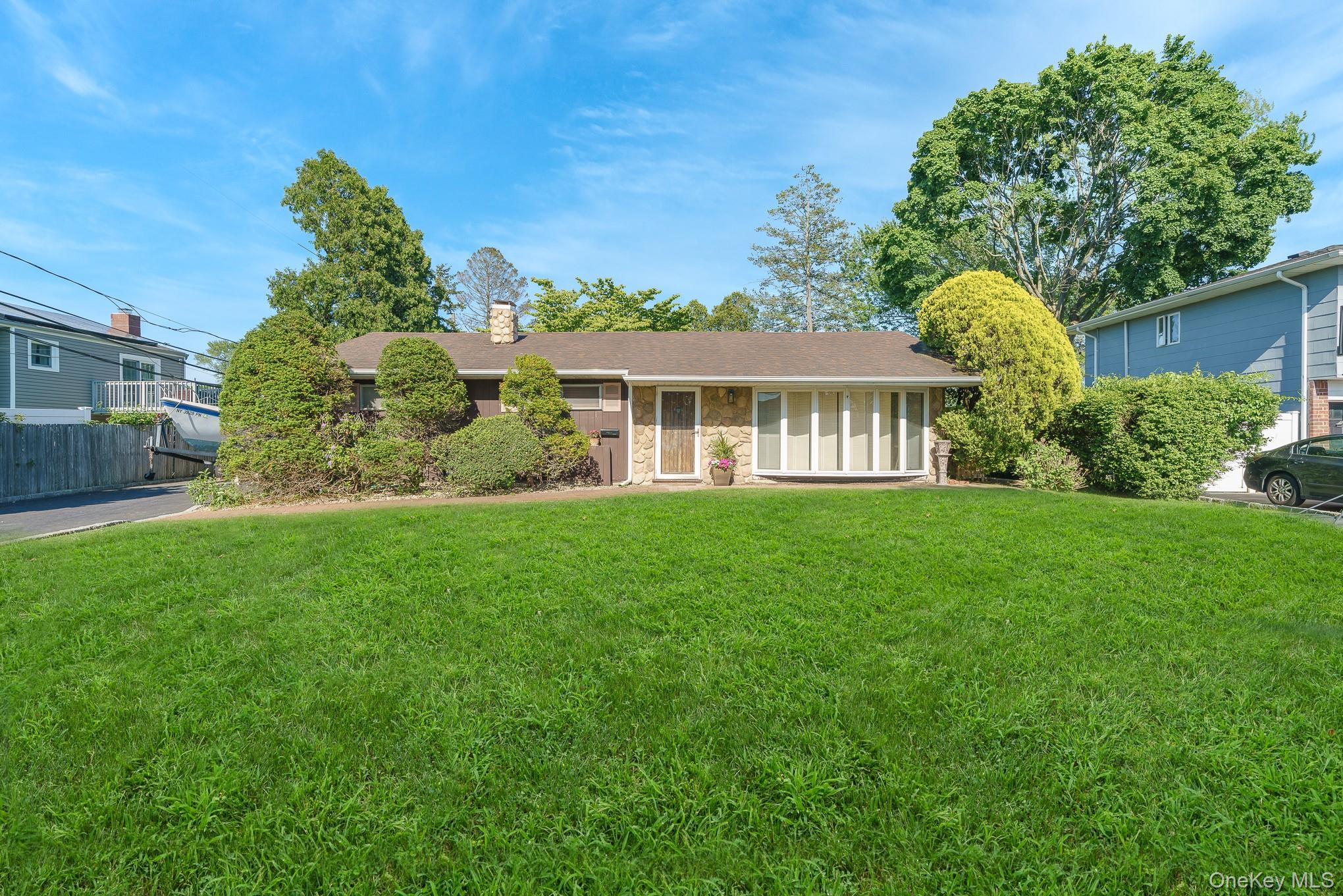 10 Rye Place – For Sale