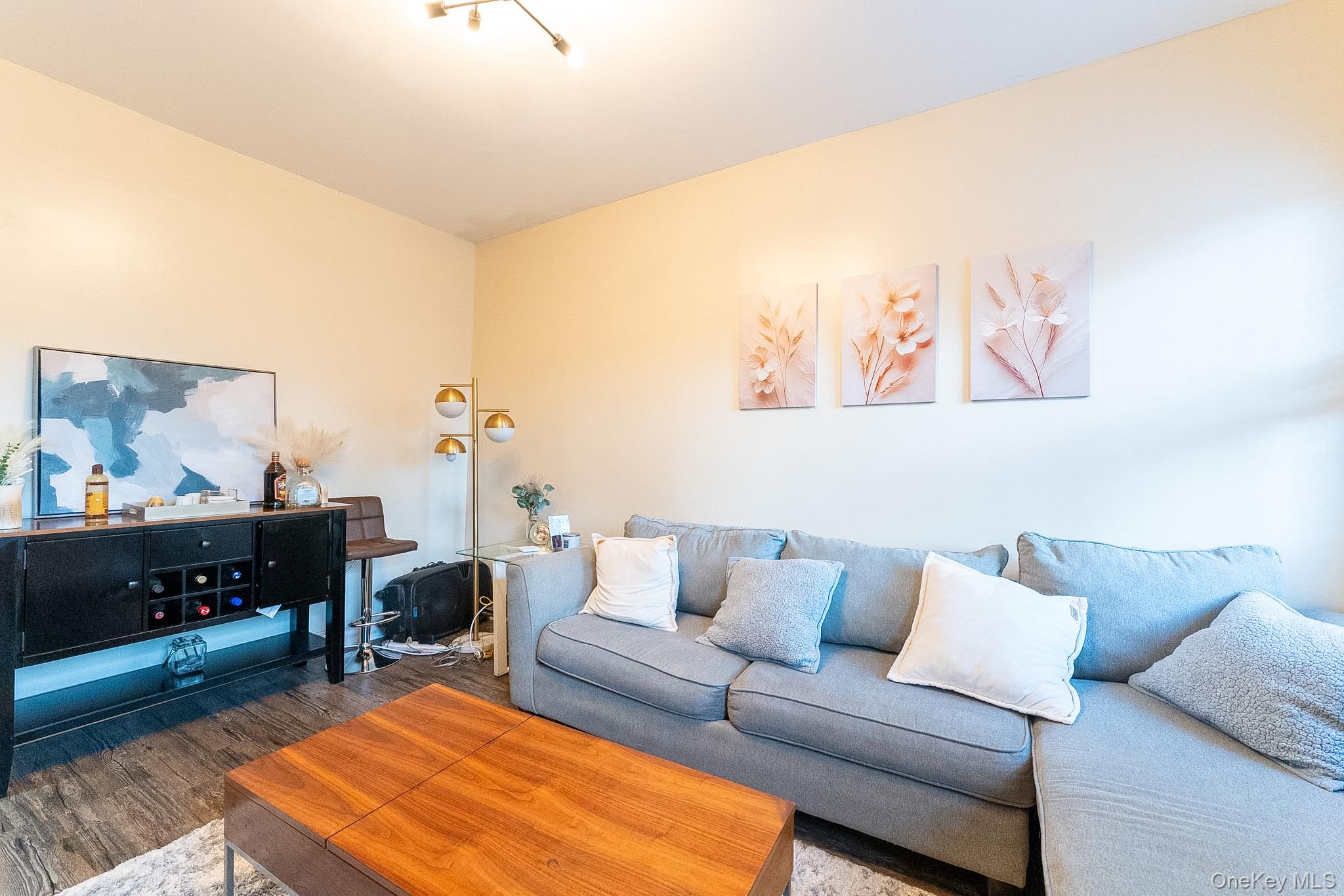 17 S 7th Avenue – For Sale photo 38