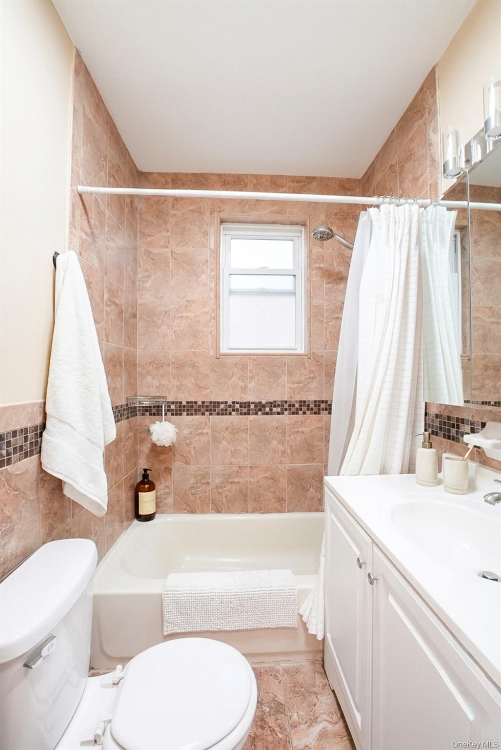 17 S 7th Avenue – For Sale photo 44
