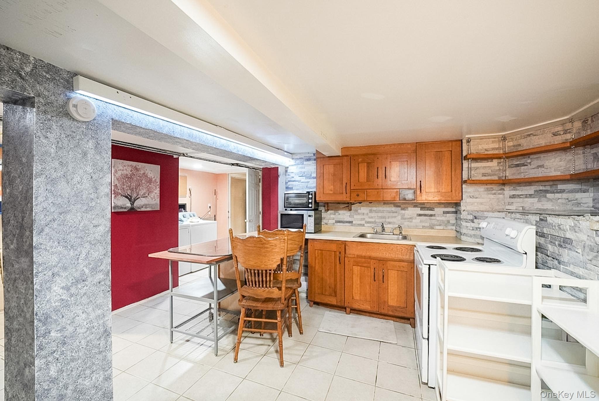 17 S 7th Avenue – For Sale photo 33