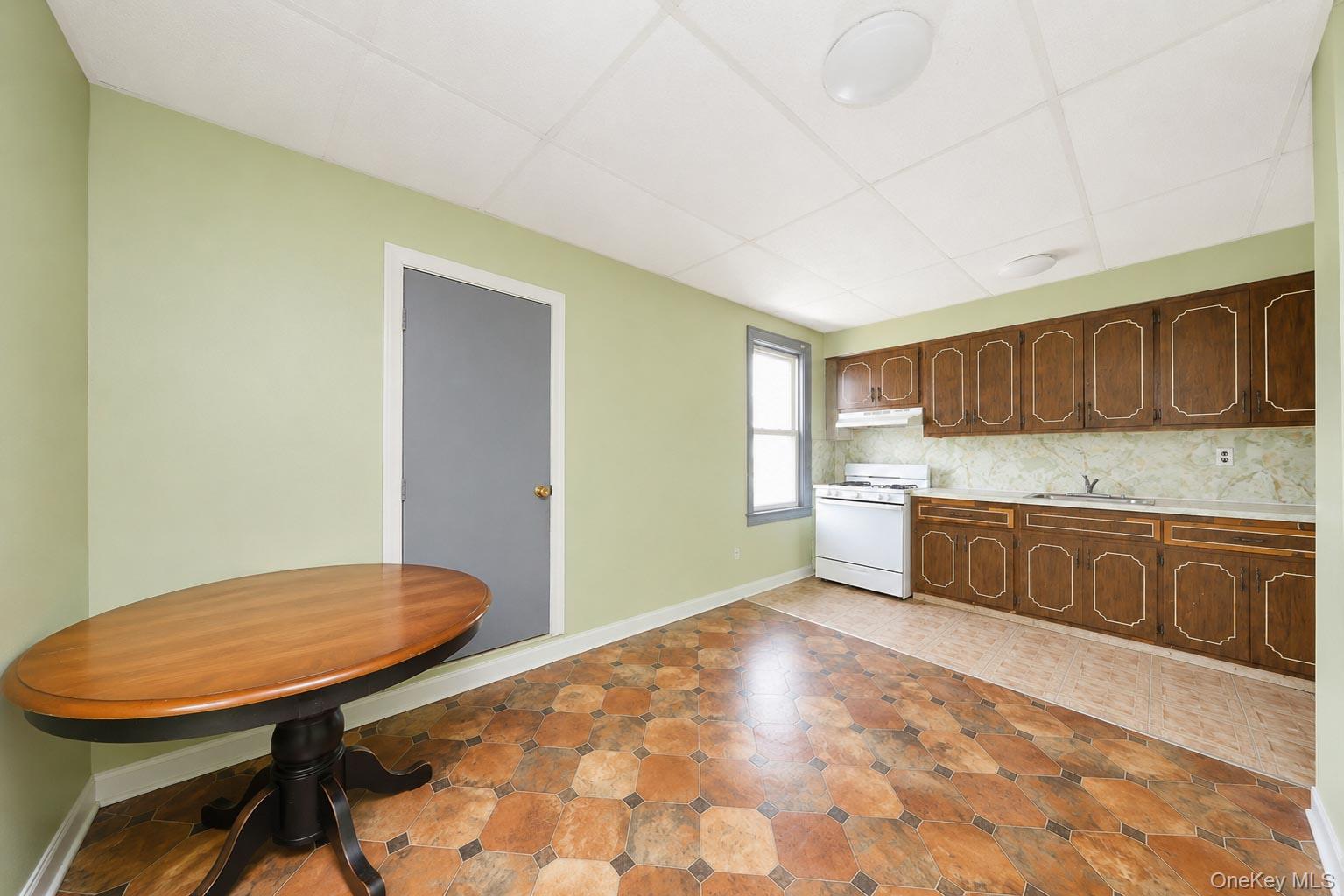 33 Avenue U – For Sale photo 17