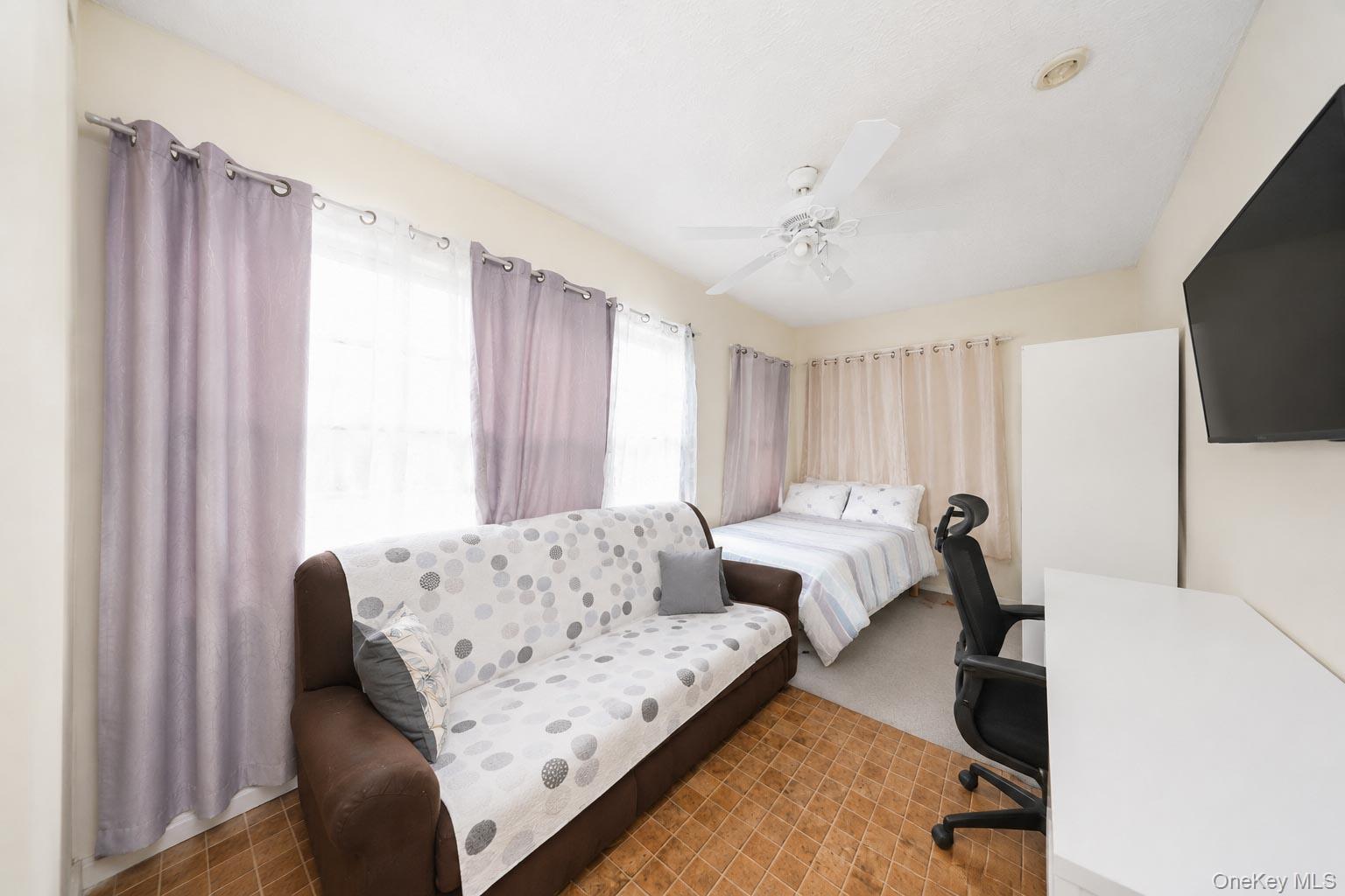 33 Avenue U – For Sale photo 26