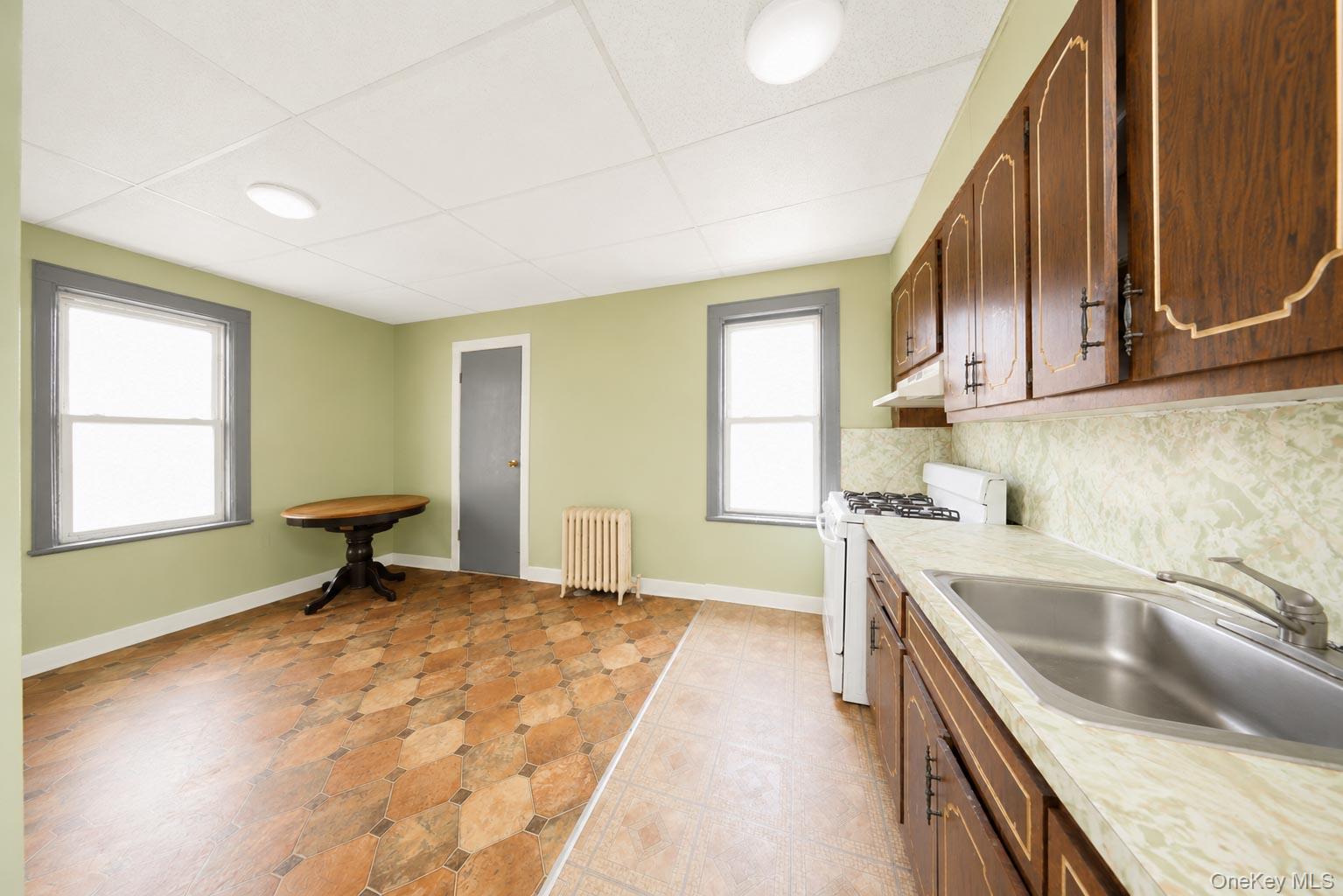 33 Avenue U – For Sale photo 18