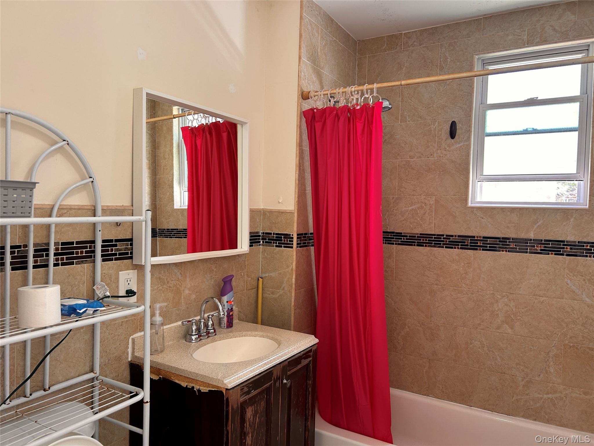 4317 53rd Street – For Sale photo 3