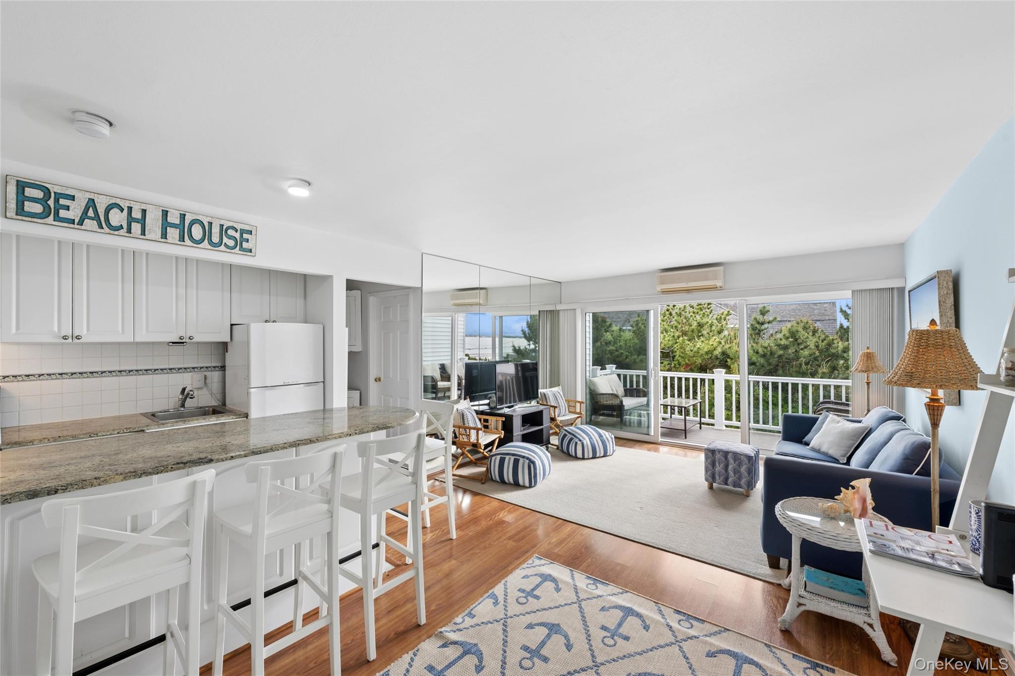 281 Dune Road, Unit 17B photo 9