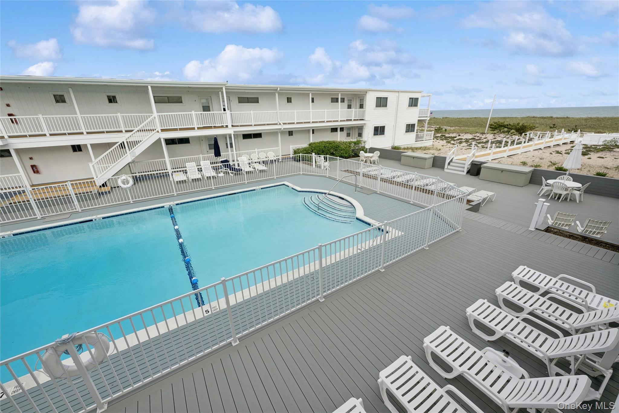 281 Dune Road, Unit 17B photo 18