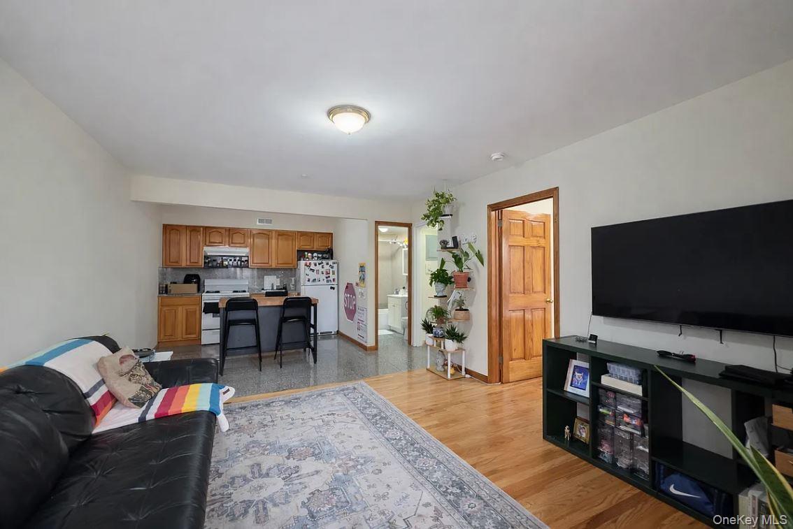 3018 23rd Street – For Sale photo 12