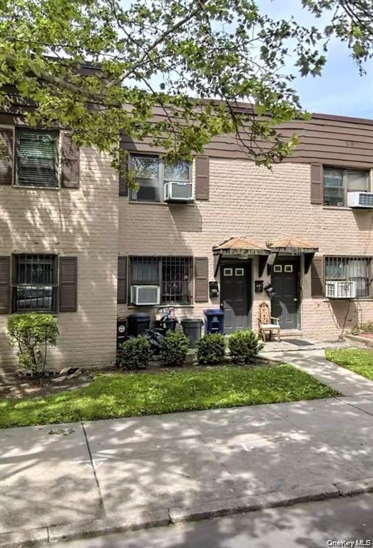 71-38 147th Street, Unit 27A
