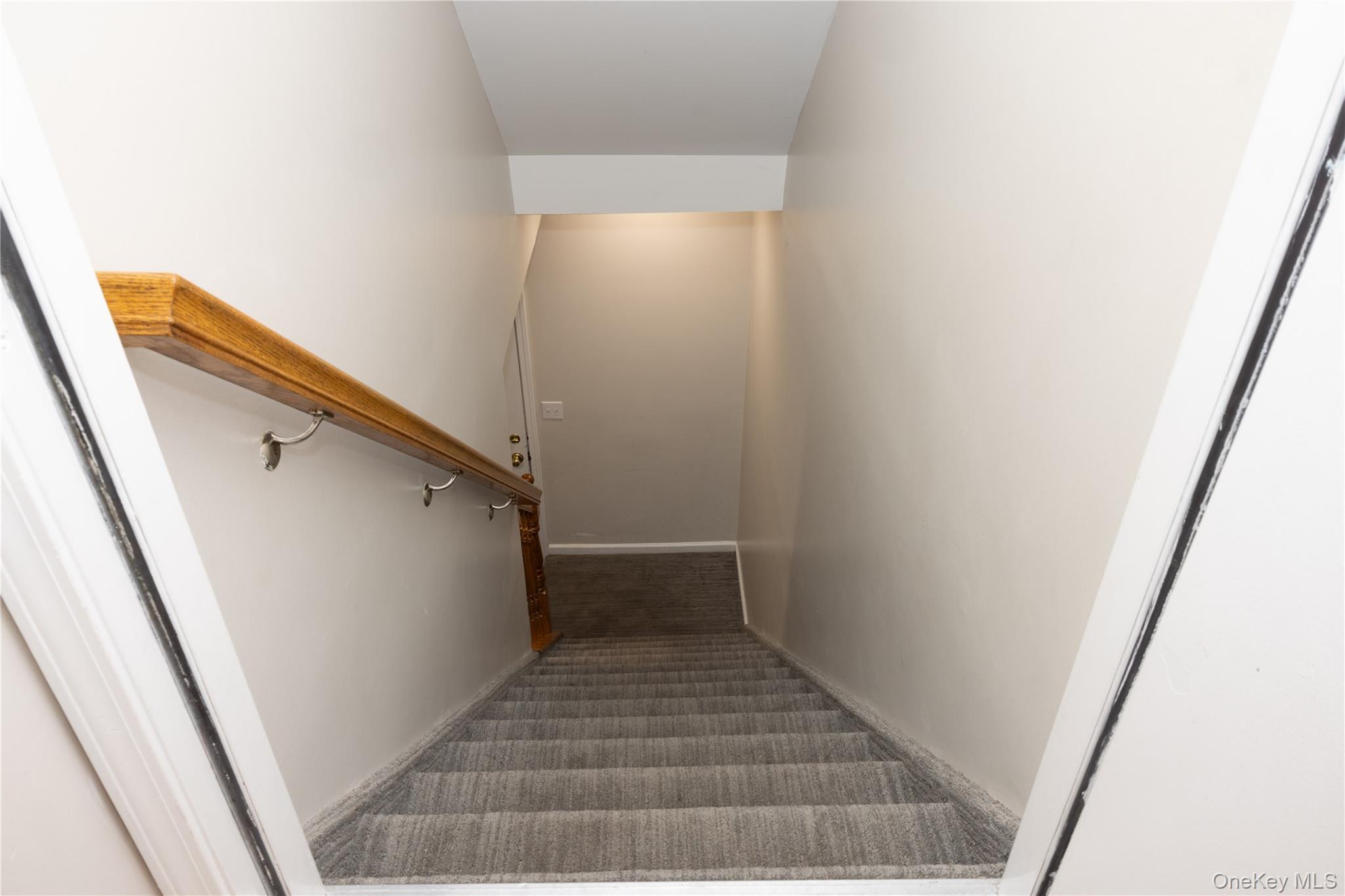 4 Rita Avenue, Unit B photo 8