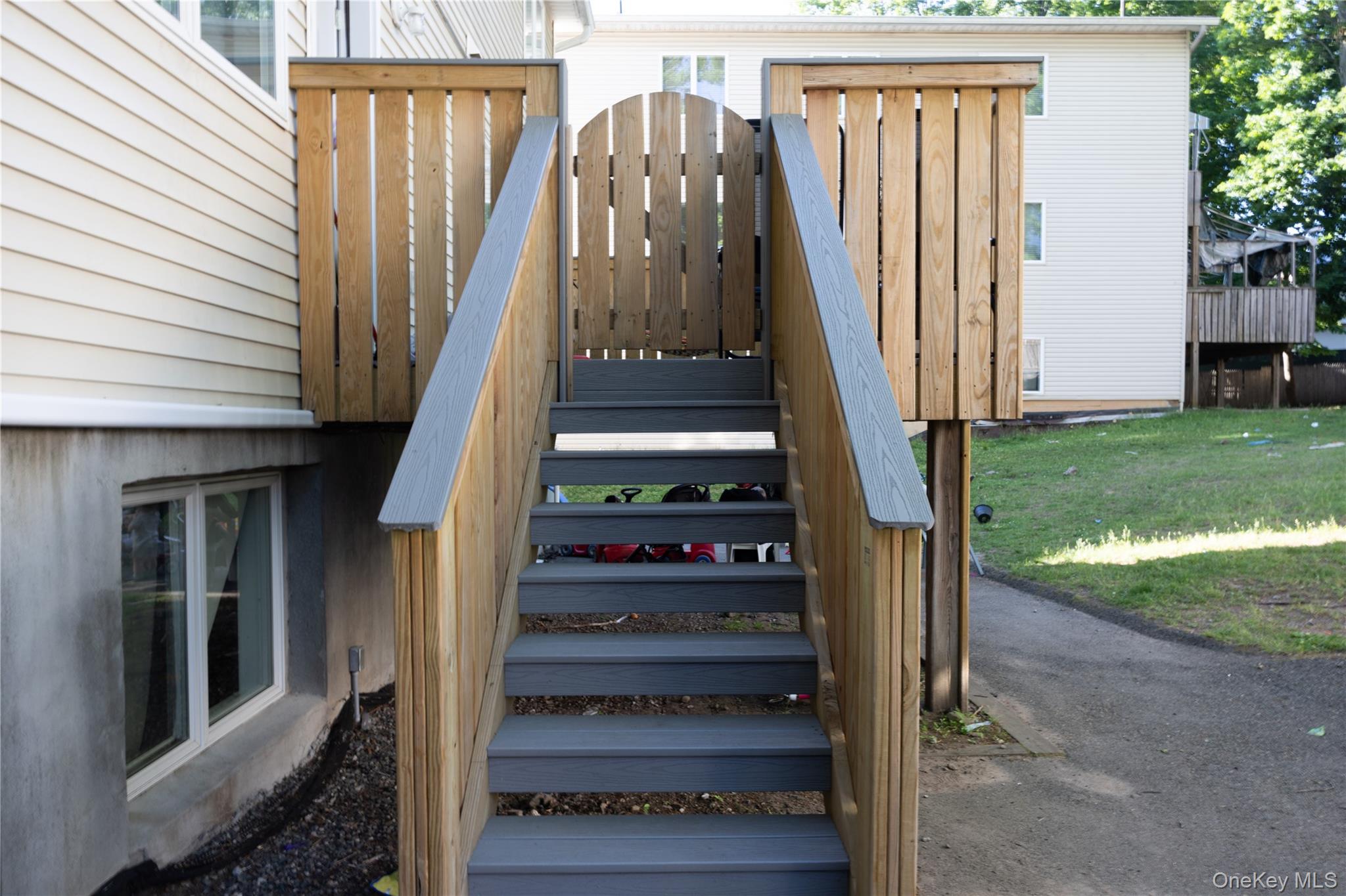 4 Rita Avenue, Unit B