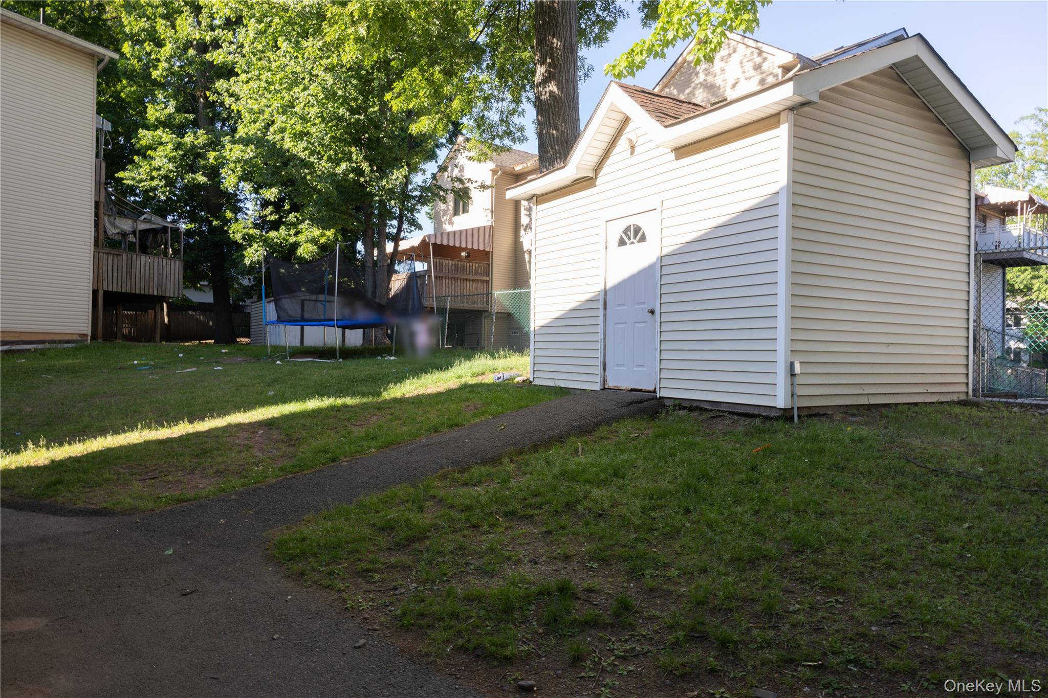 4 Rita Avenue, Unit B photo 5