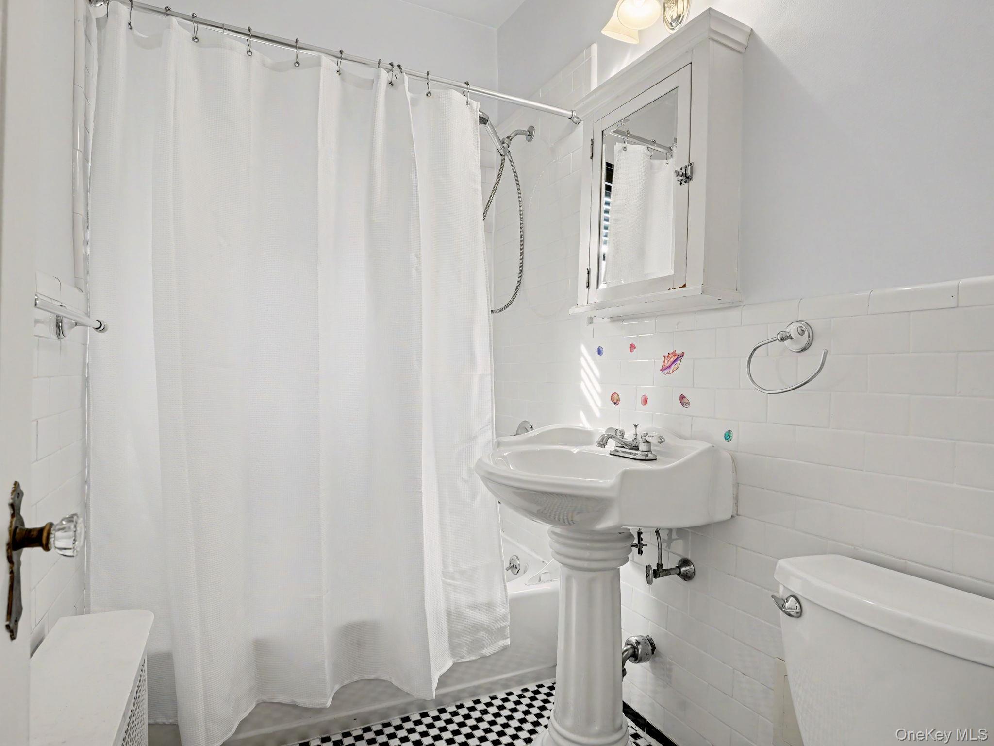 2 Westchester Avenue, Unit 4J photo 14