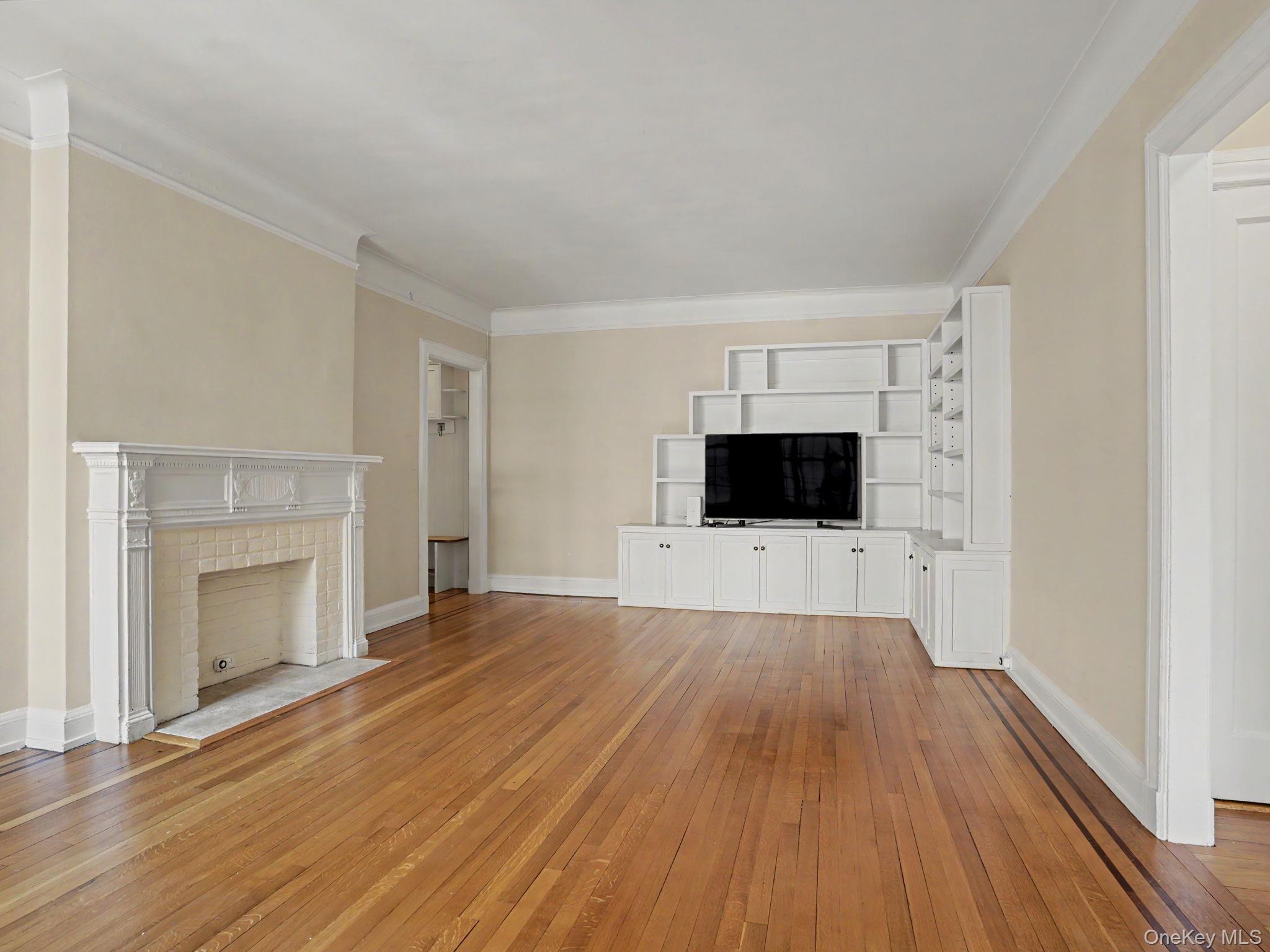 2 Westchester Avenue, Unit 4J photo 5