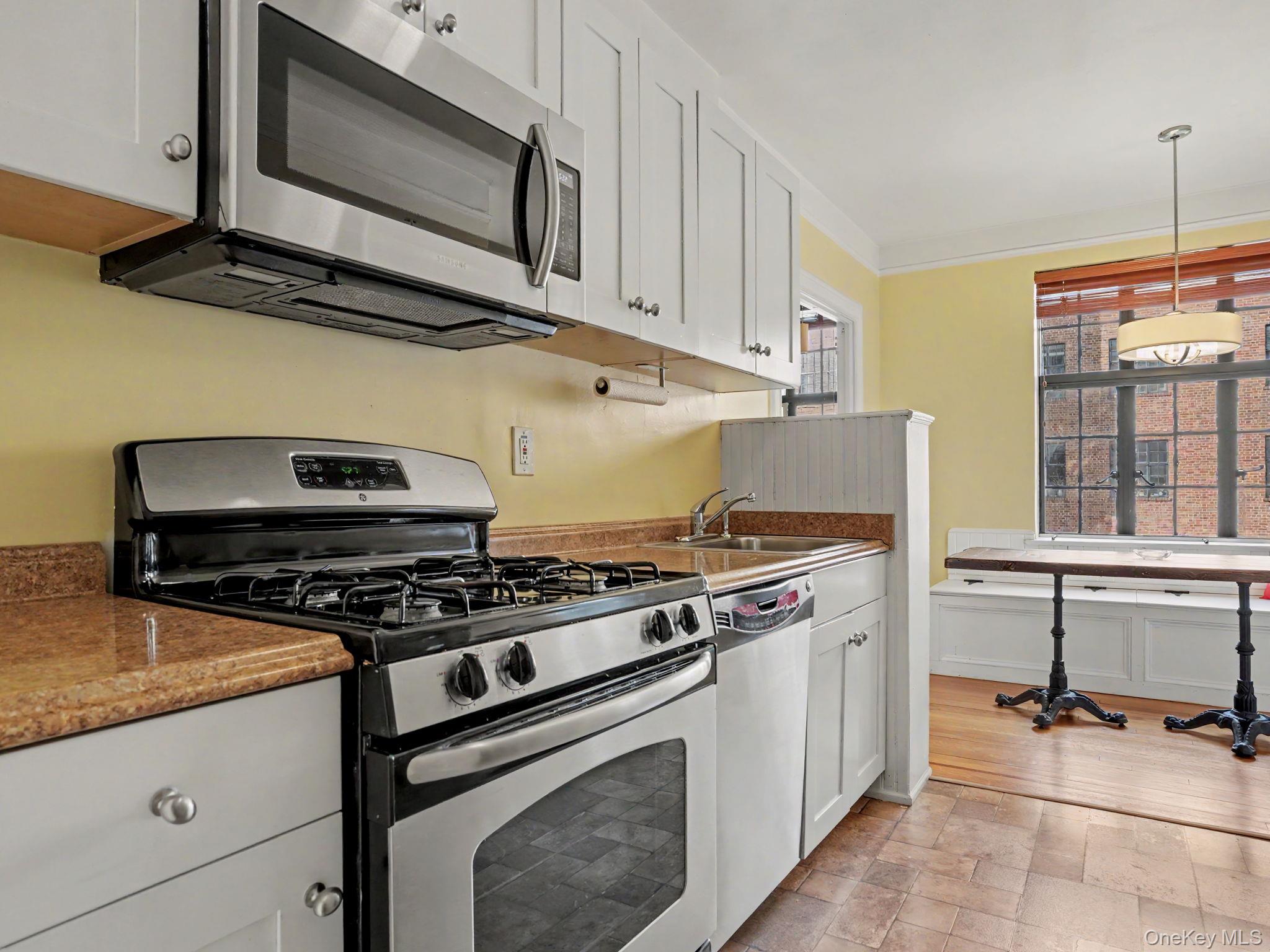 2 Westchester Avenue, Unit 4J photo 9