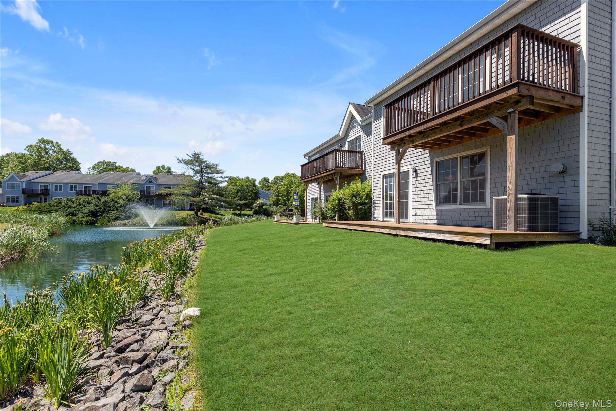 38 Lakebridge Drive S – For Sale photo 28