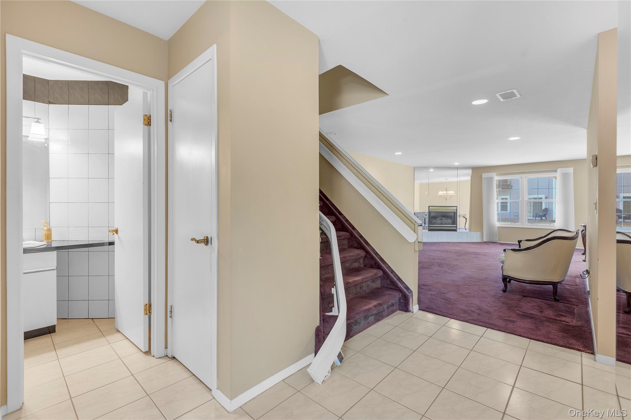 38 Lakebridge Drive S – For Sale photo 14
