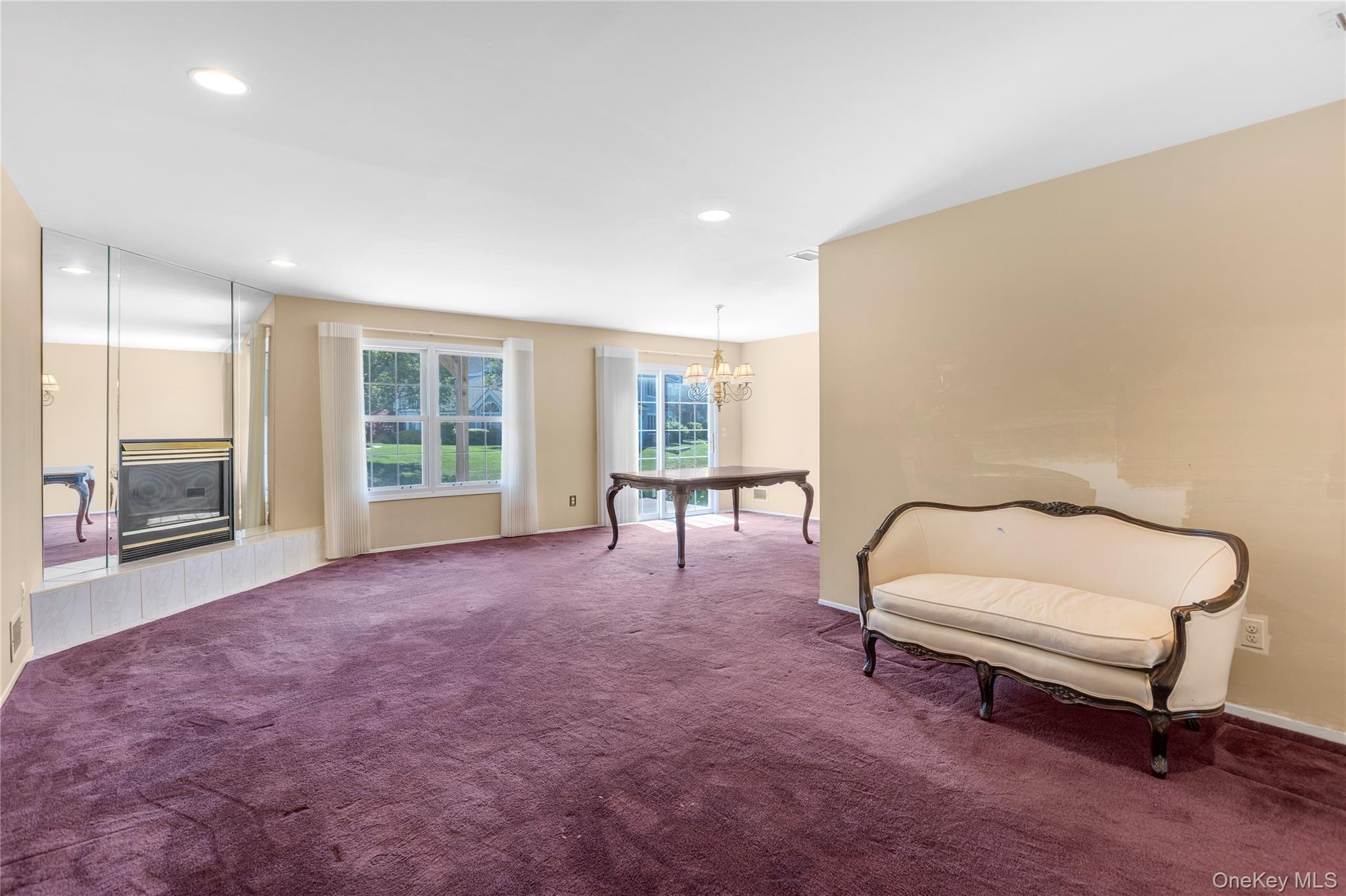38 Lakebridge Drive S – For Sale photo 12
