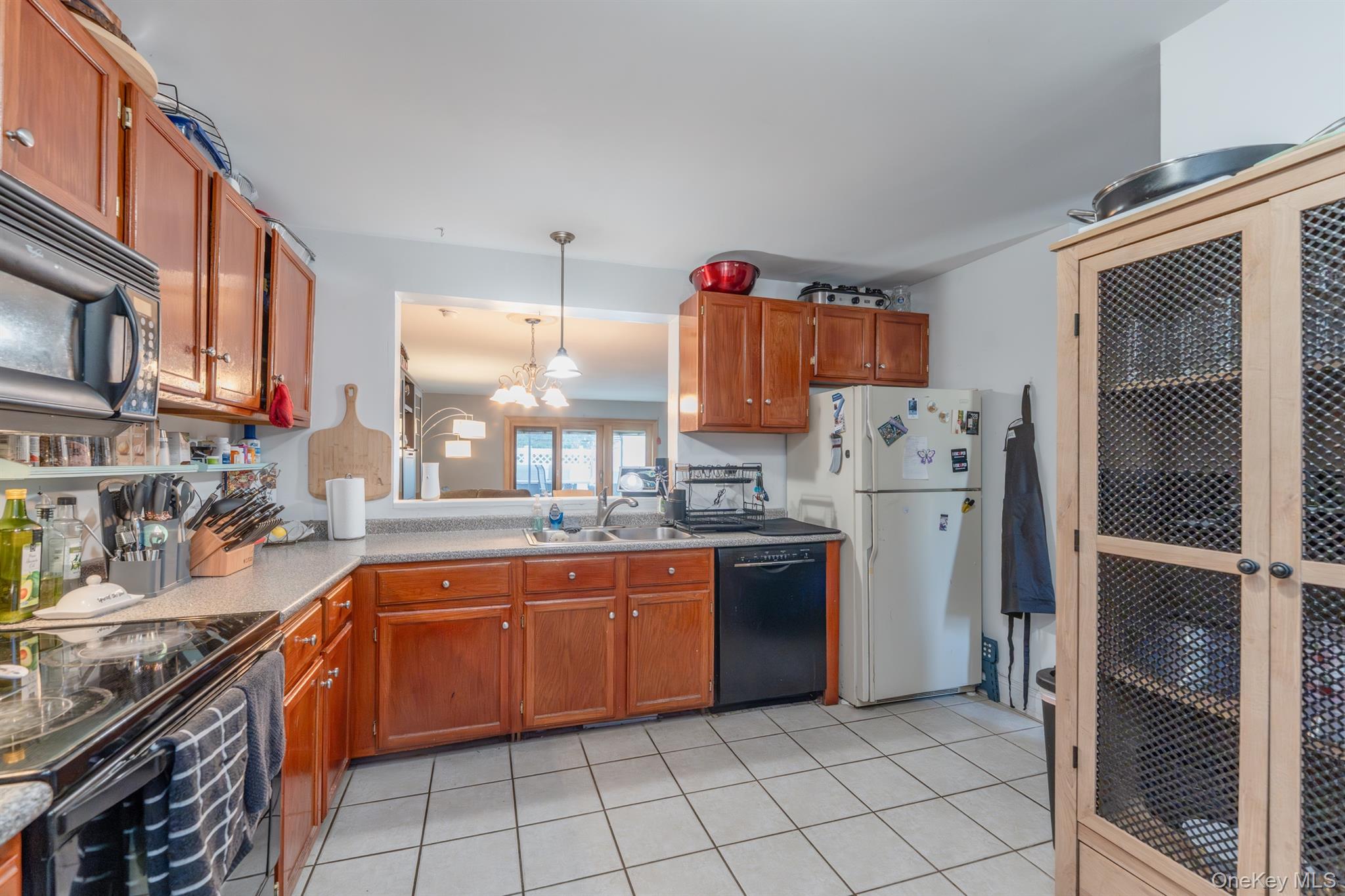 99 Penstock Lane – For Sale photo 3