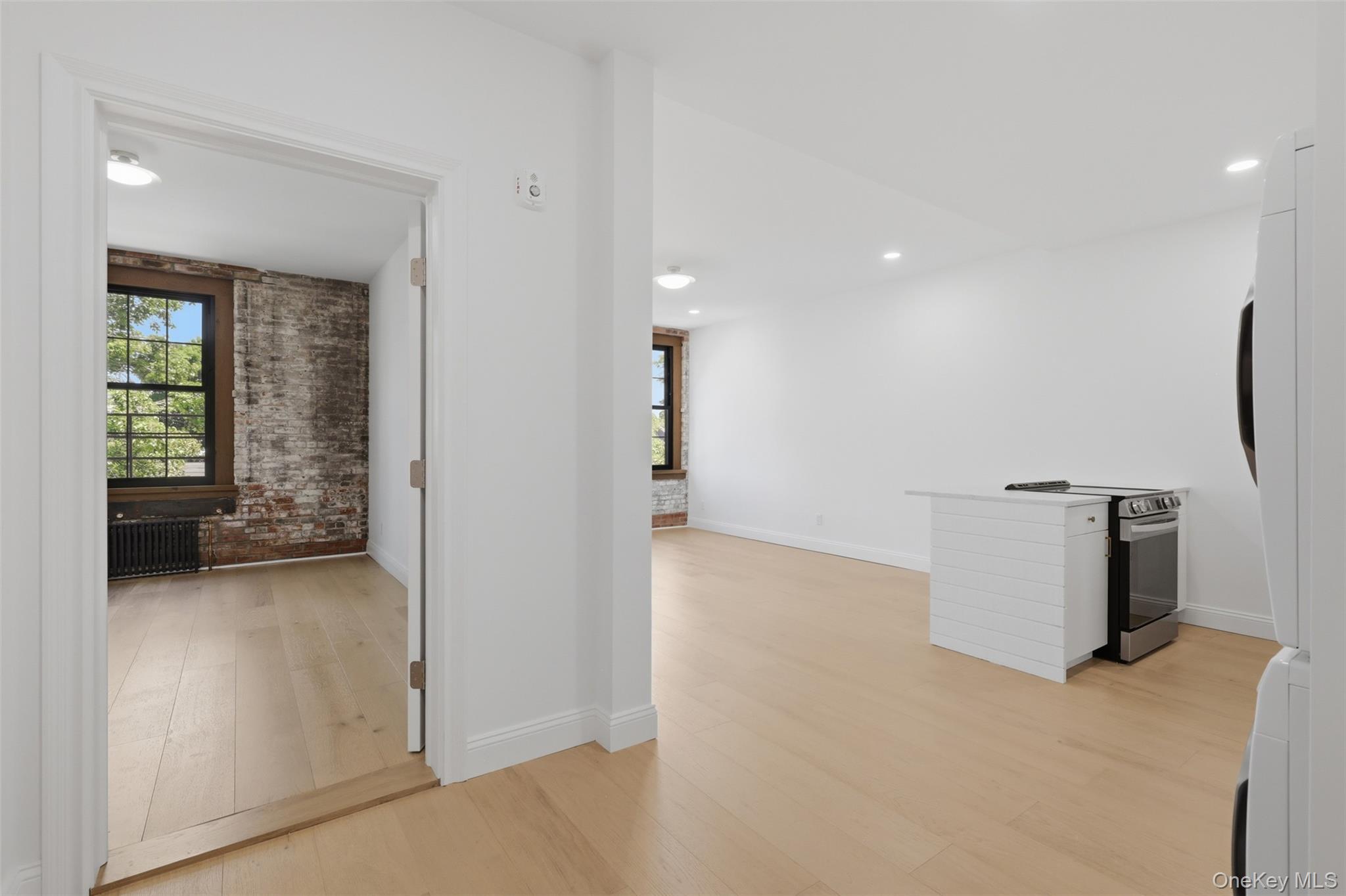207 Main Street, Unit 3 photo 9