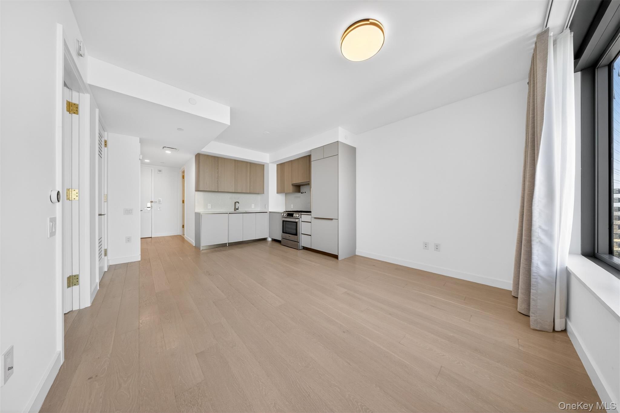 3 Court Square, Unit 5005 photo 6