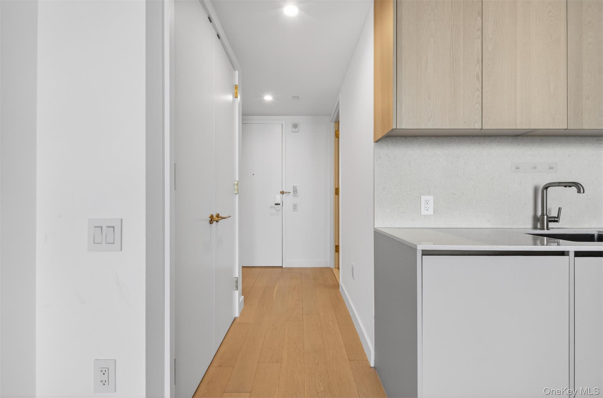3 Court Square, Unit 5005 photo 5
