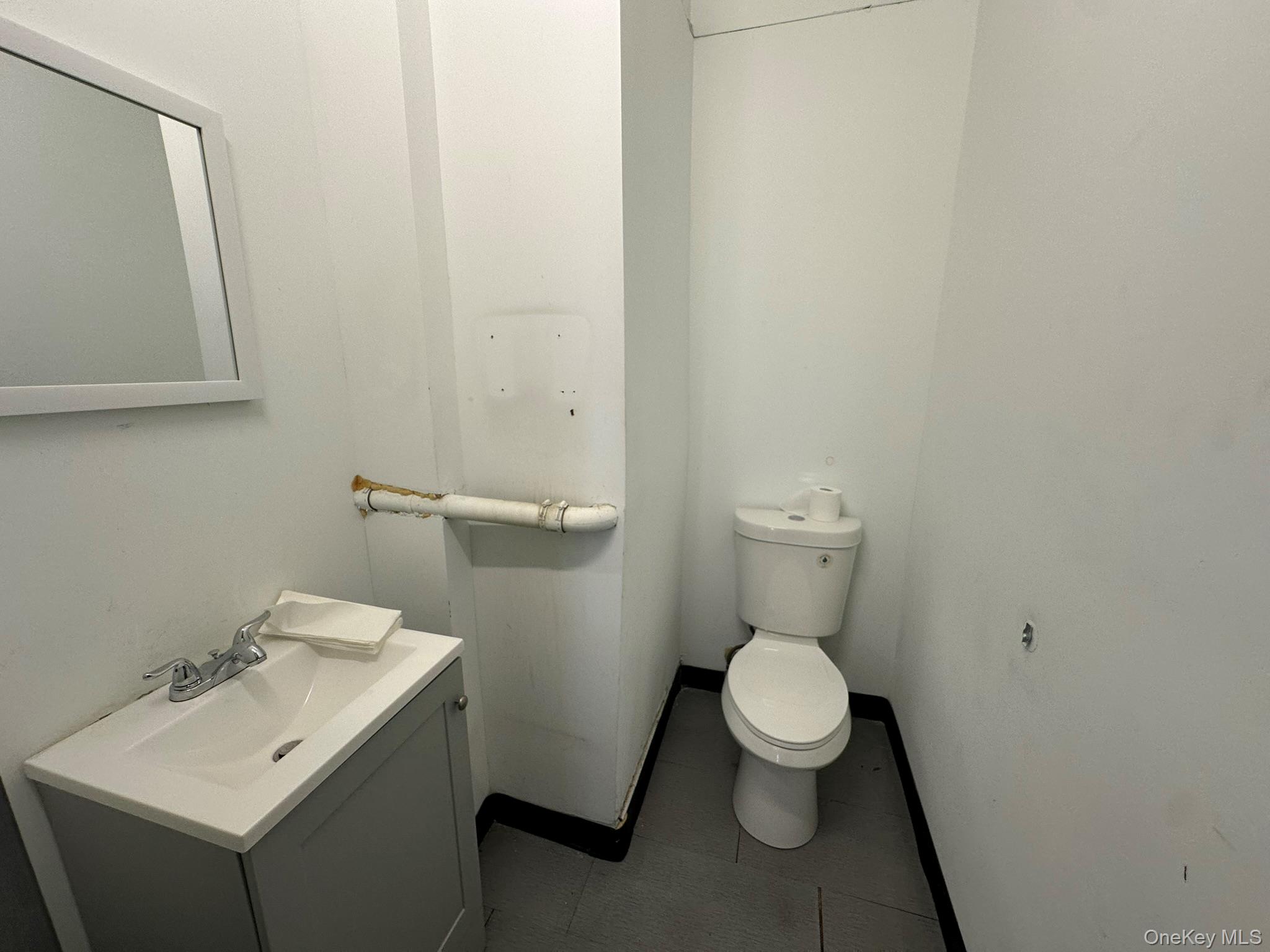 47-20 48th Avenue – For Rent photo 5