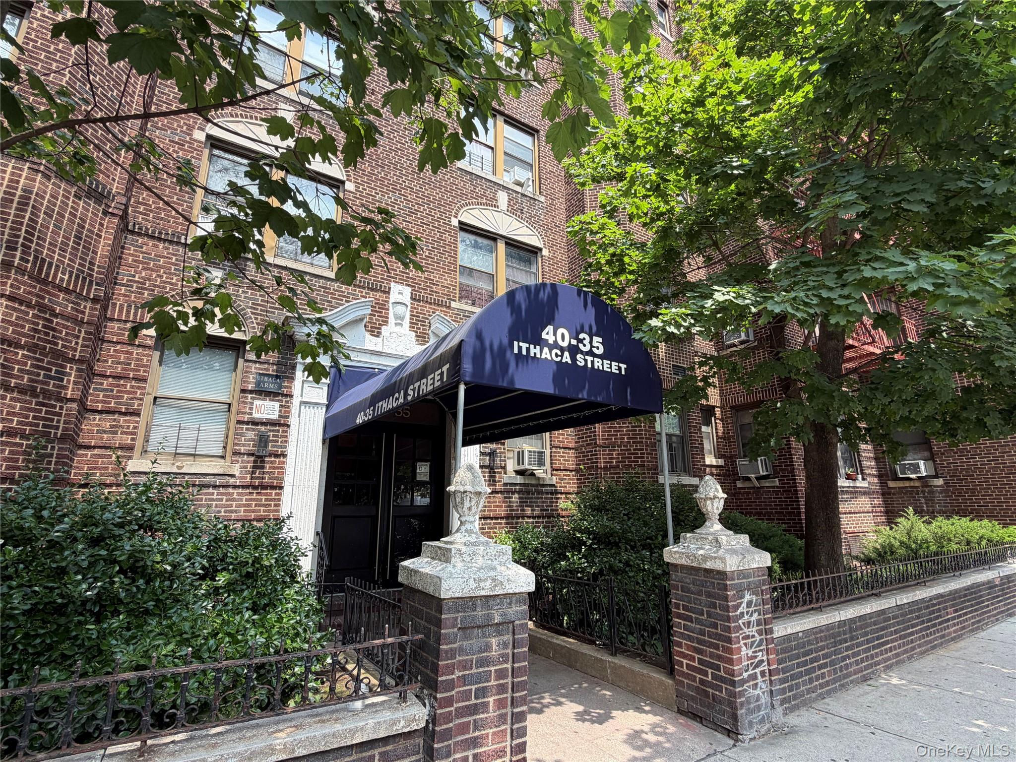 4035 Ithaca Street, Unit 4G