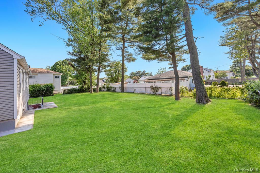 1828 Stein Drive – For Sale photo 6
